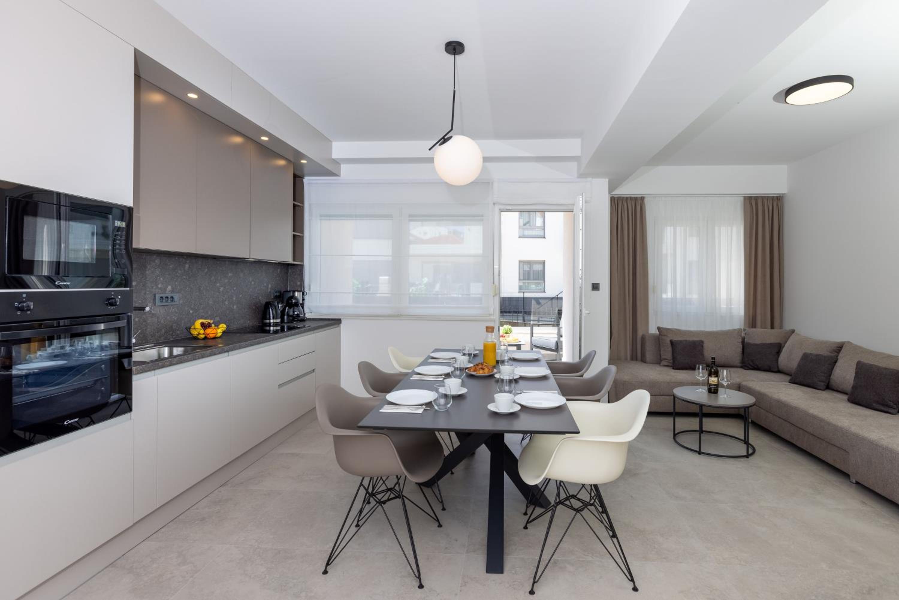 Apartments Ocrux