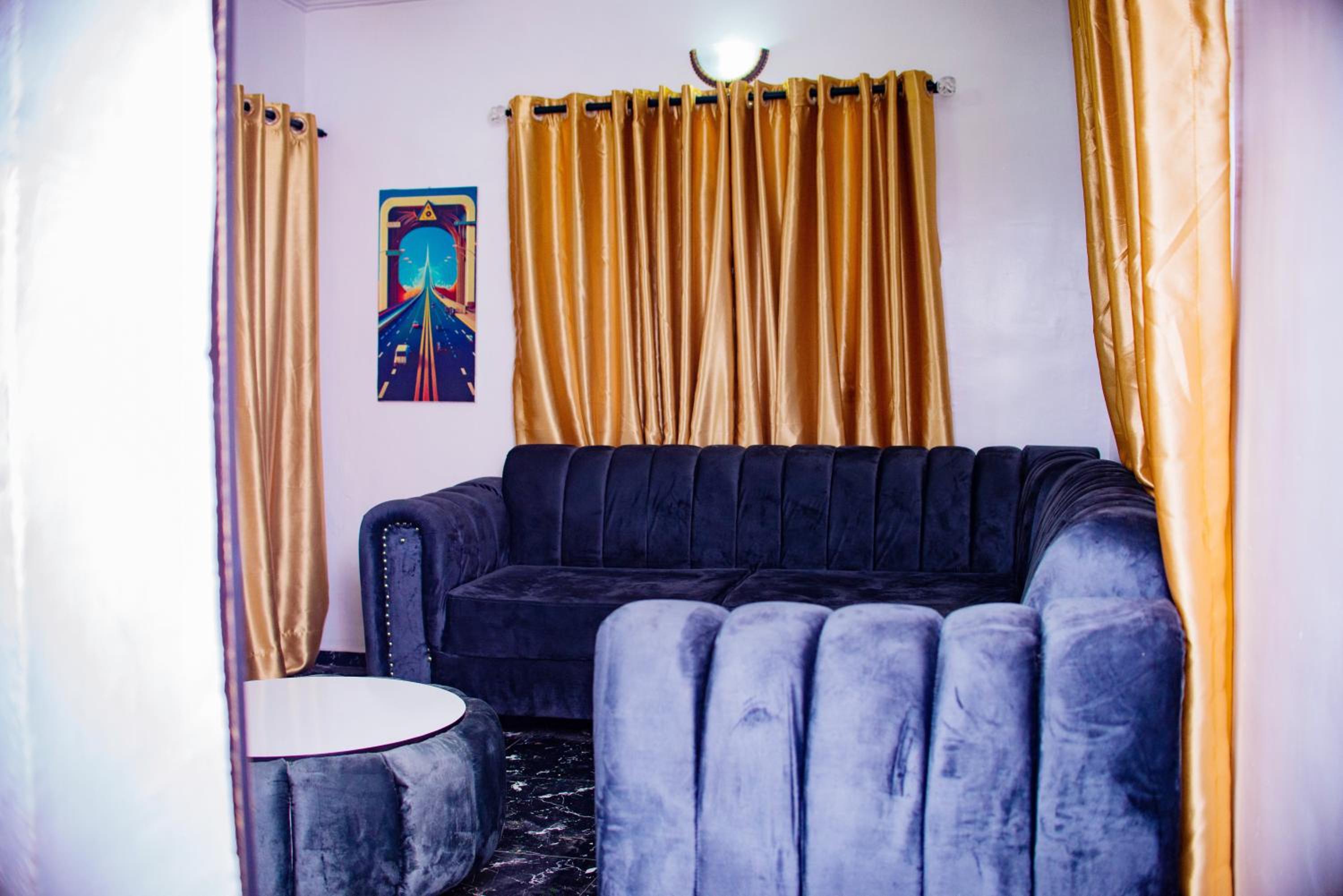 Homely 1-Bed-Apt With 24hrs Power & Fast Internet