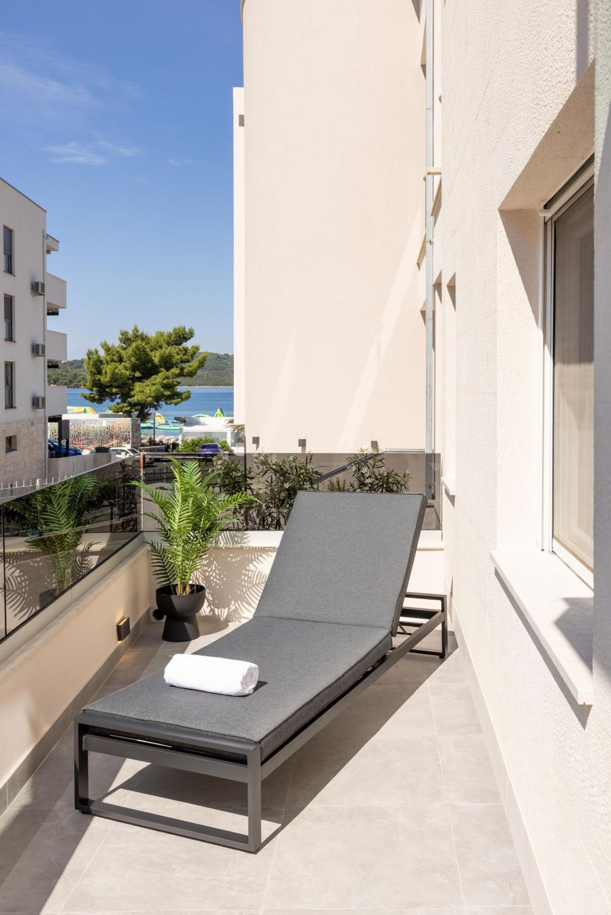 Apartments Ocrux