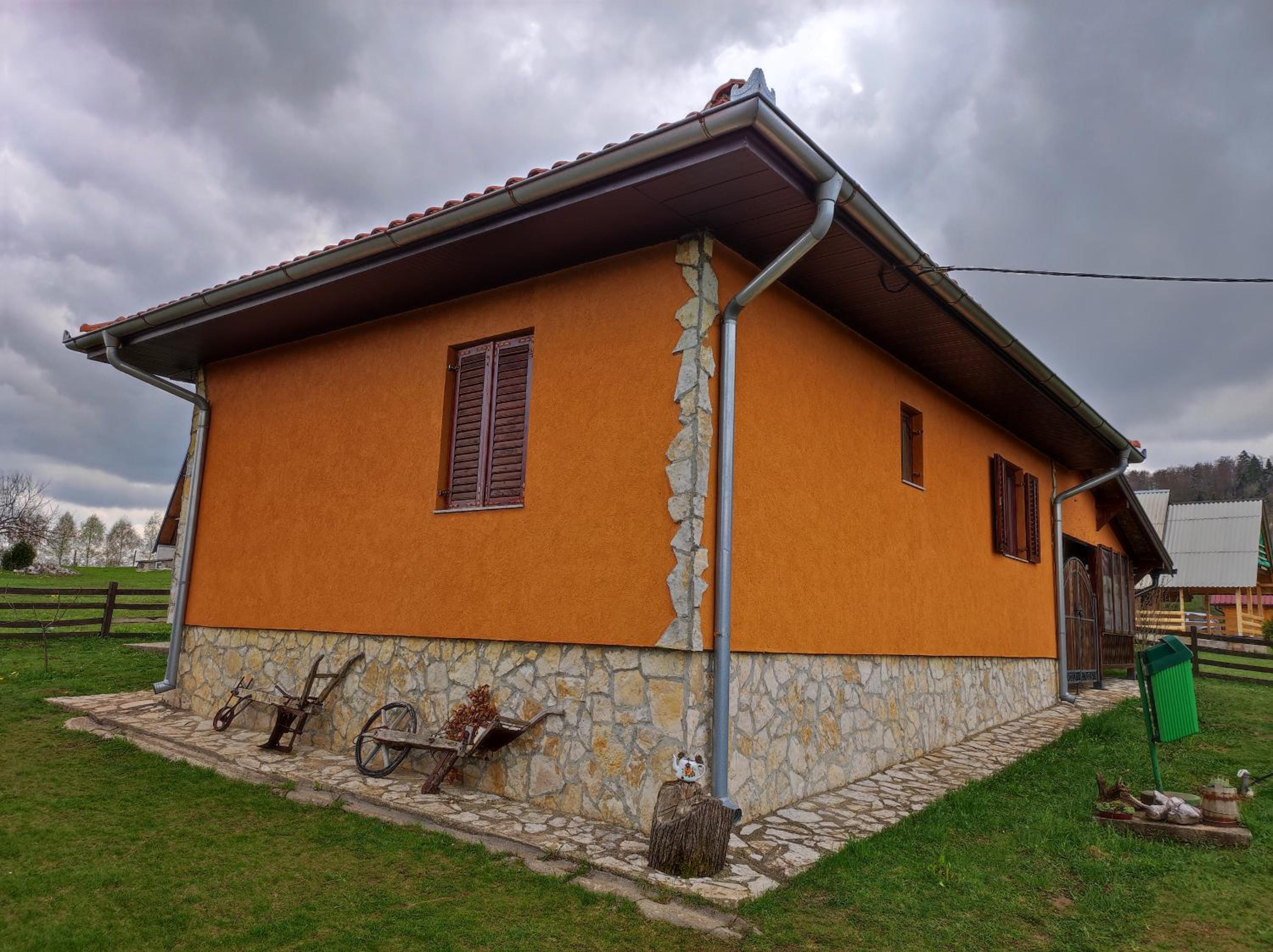 Domaćinstvo Jeremić view 2