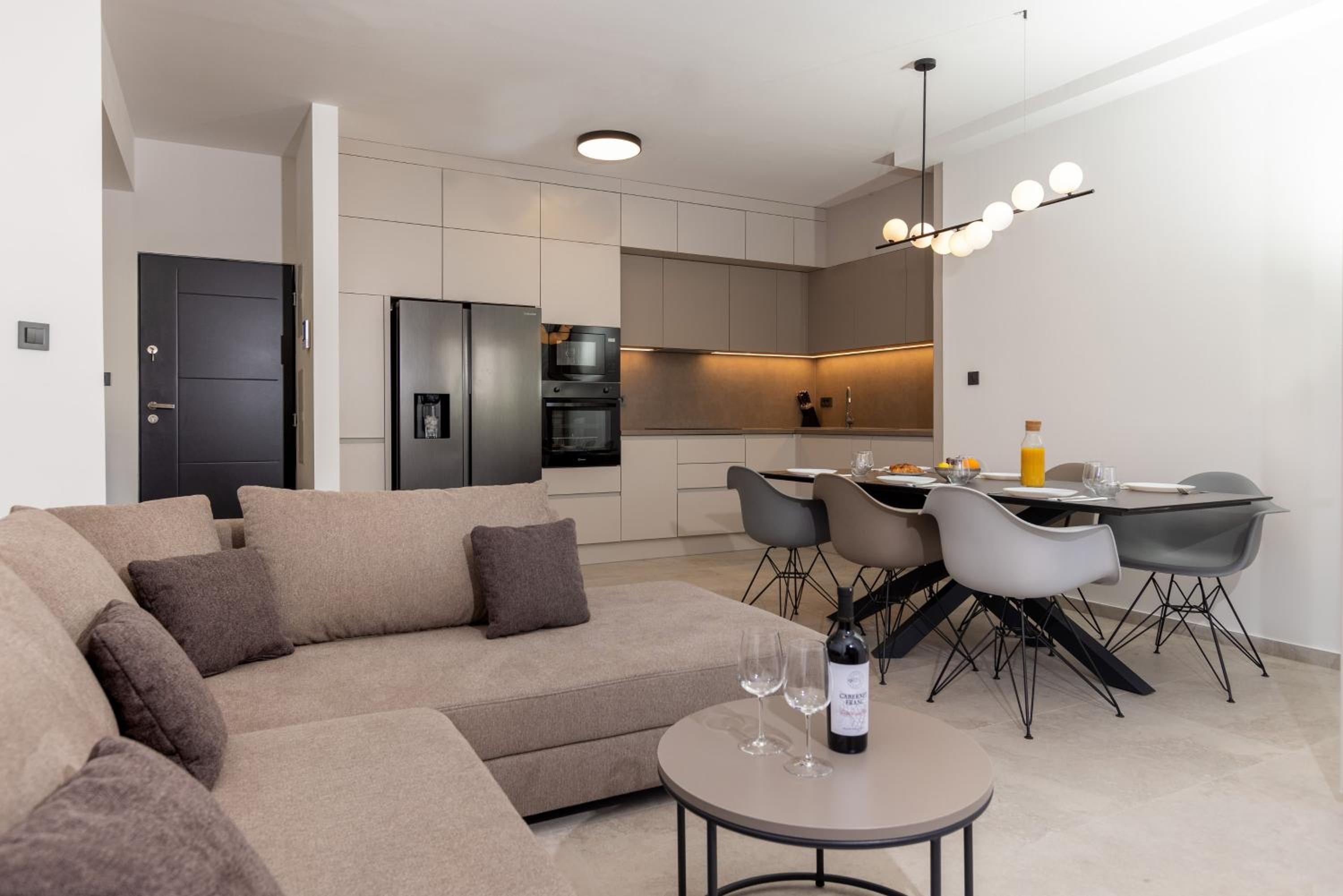 Apartments Ocrux