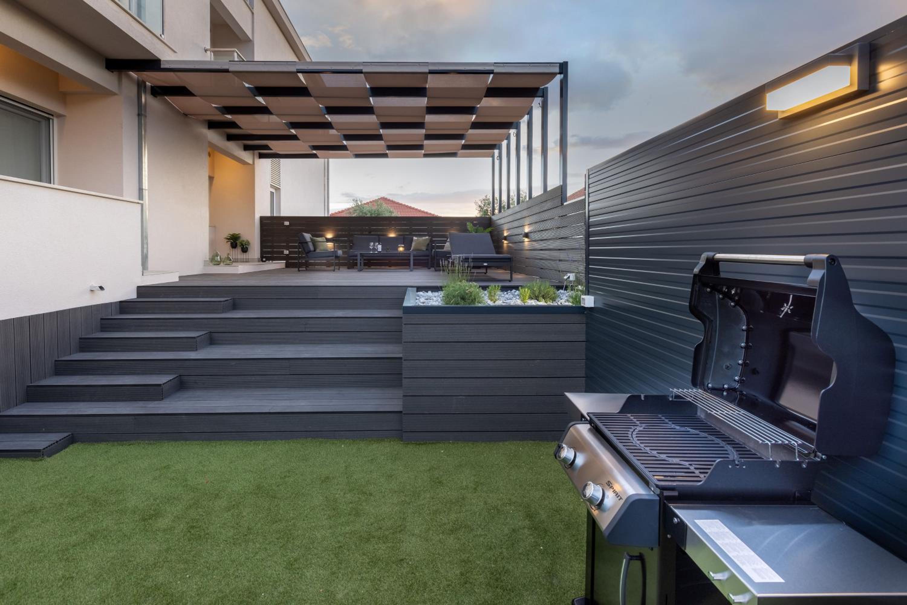 Apartments Ocrux