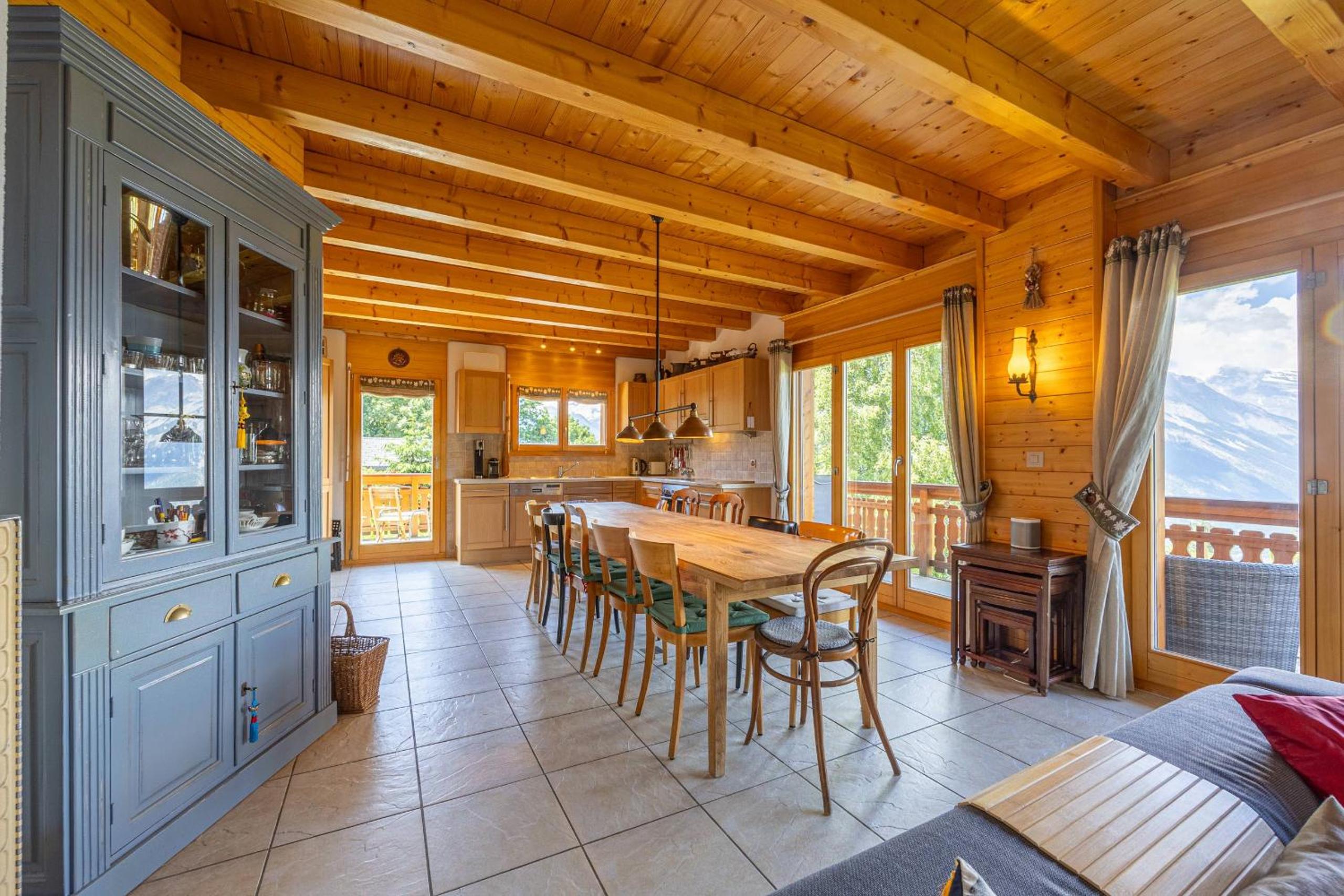 Chalet Le Papillon - Calm, sunny, spacious view 4