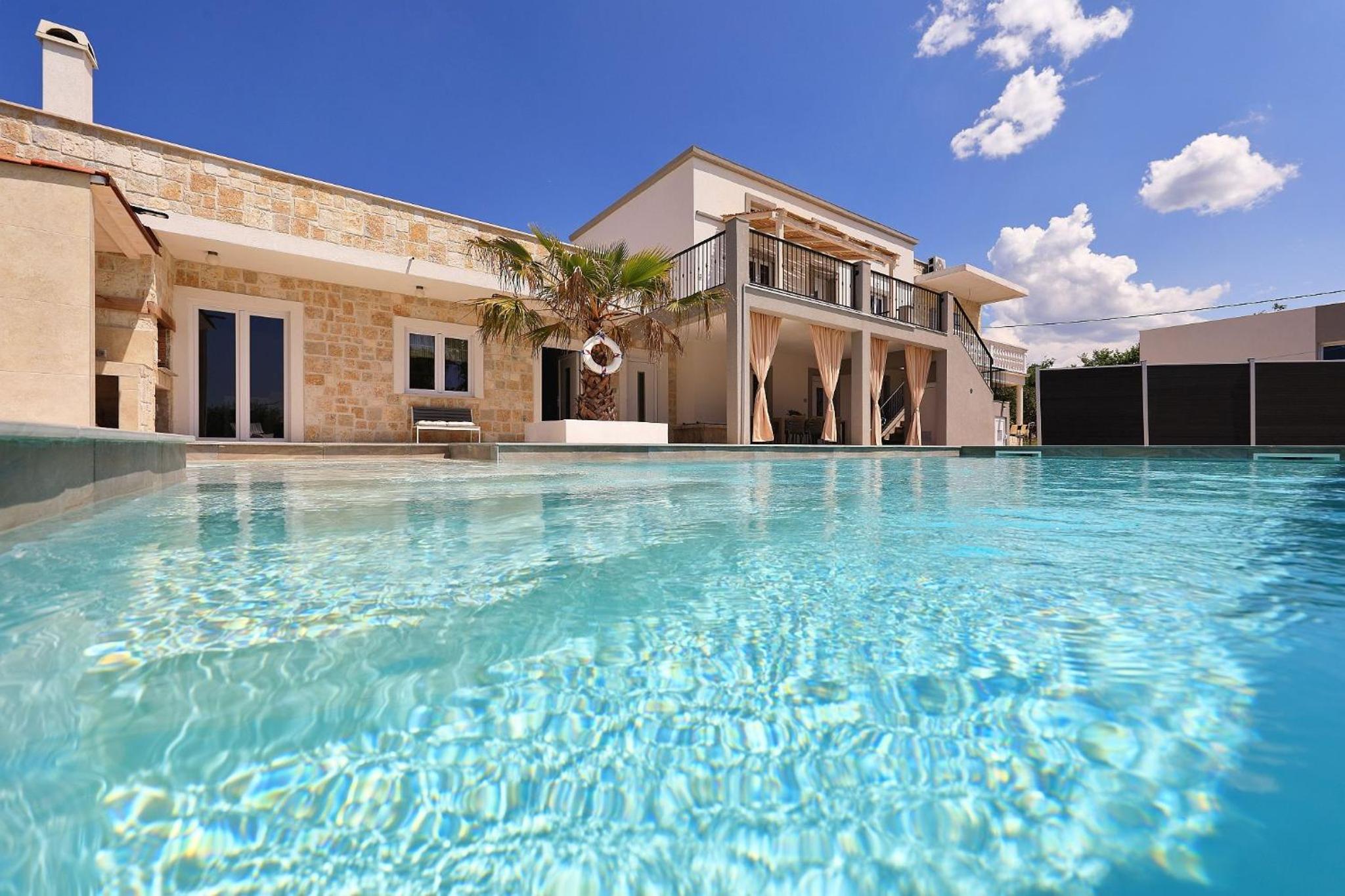 Villa Angelina