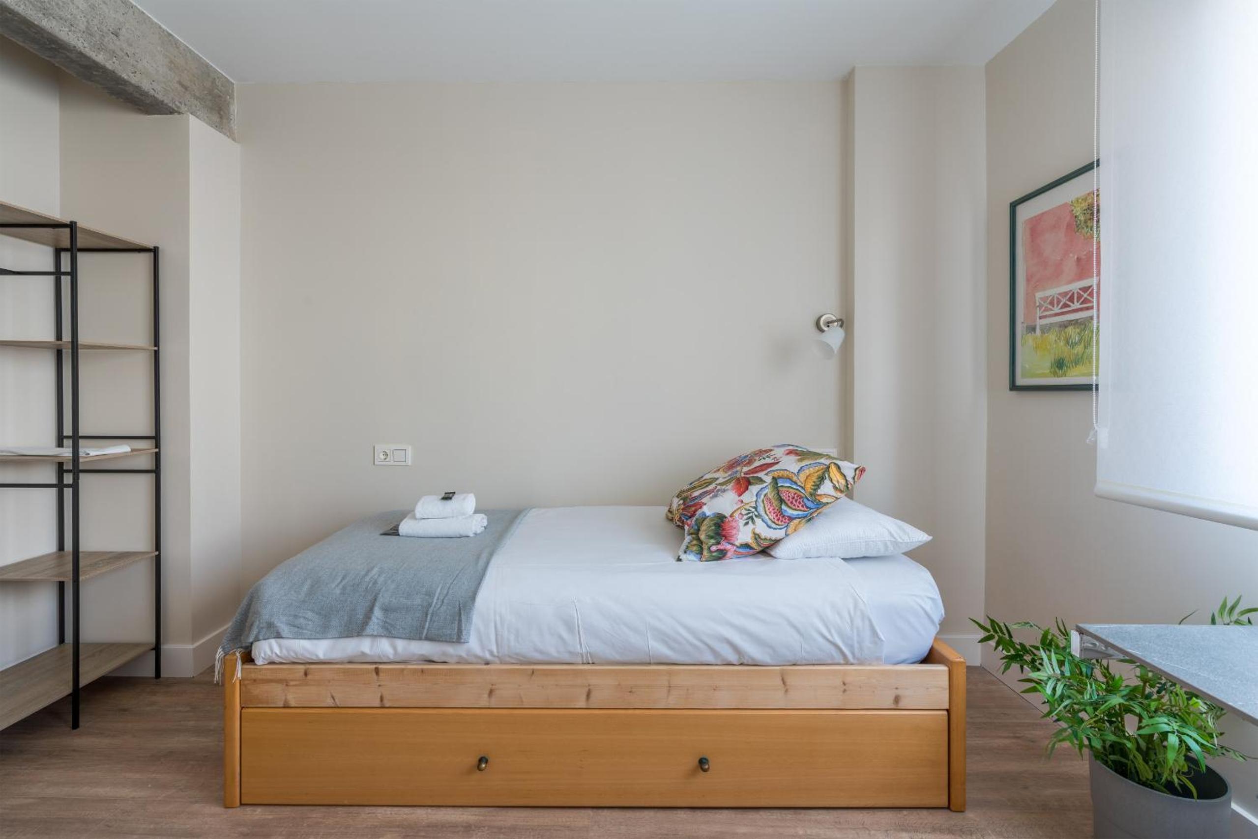 Beltran apartment by People Rentals