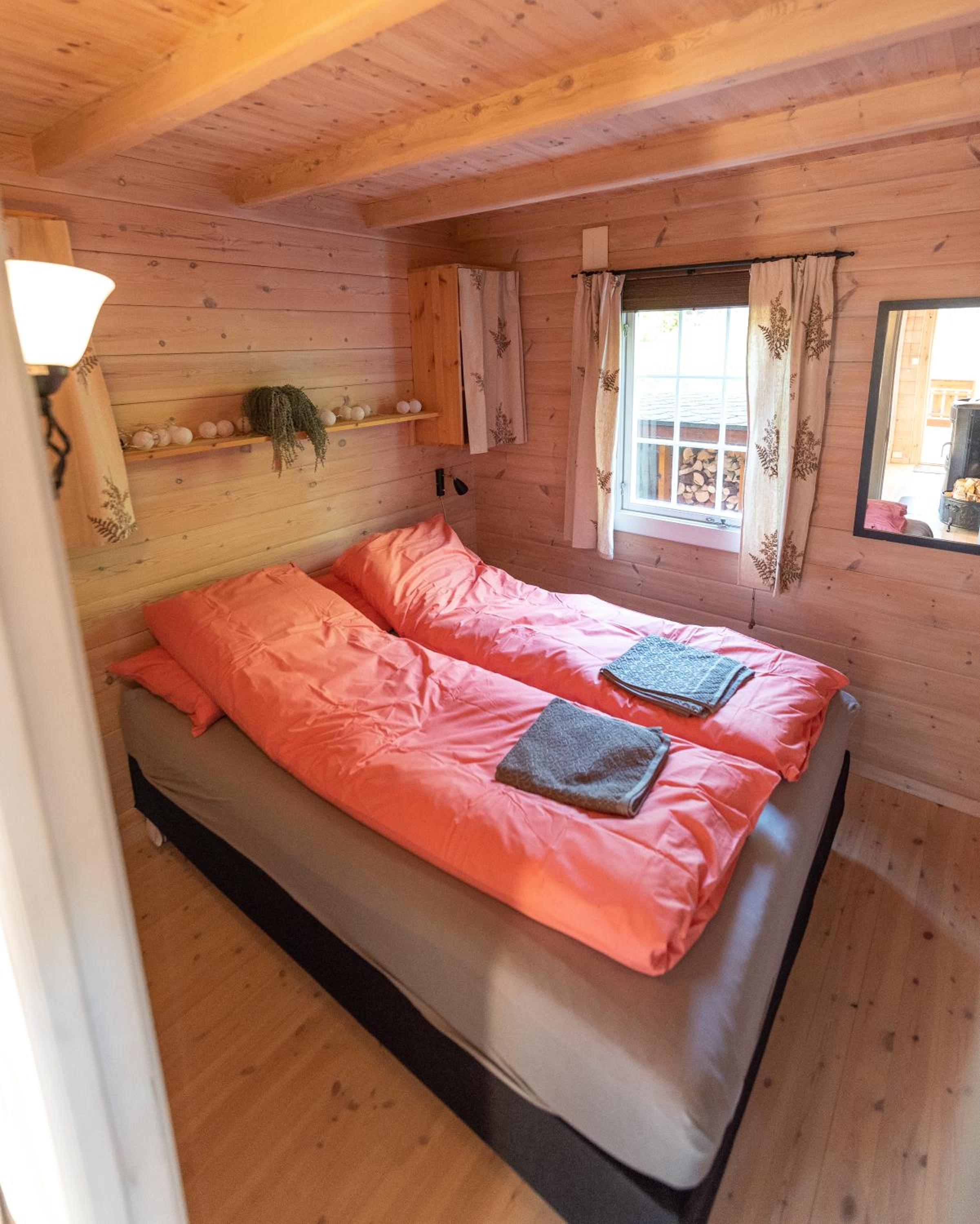 Cabin near the lake view 4
