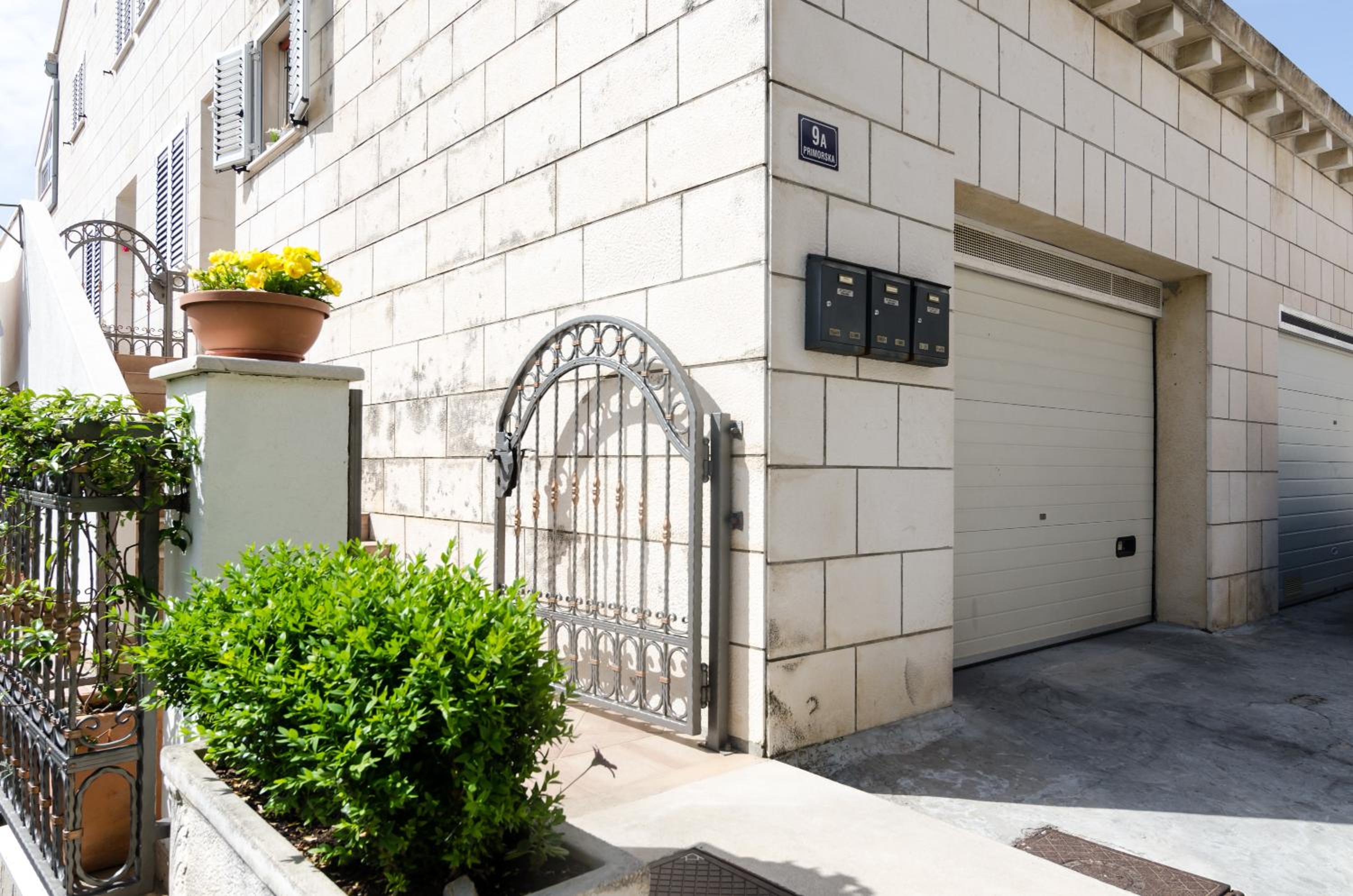 Apartment Mala Ana