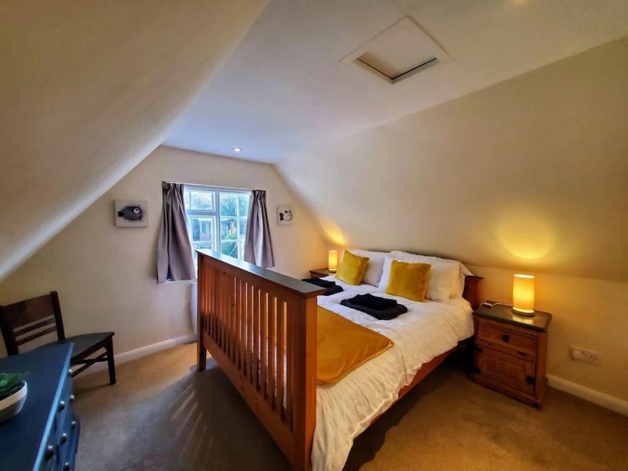 Court Cottage, 2 bed period house view 5