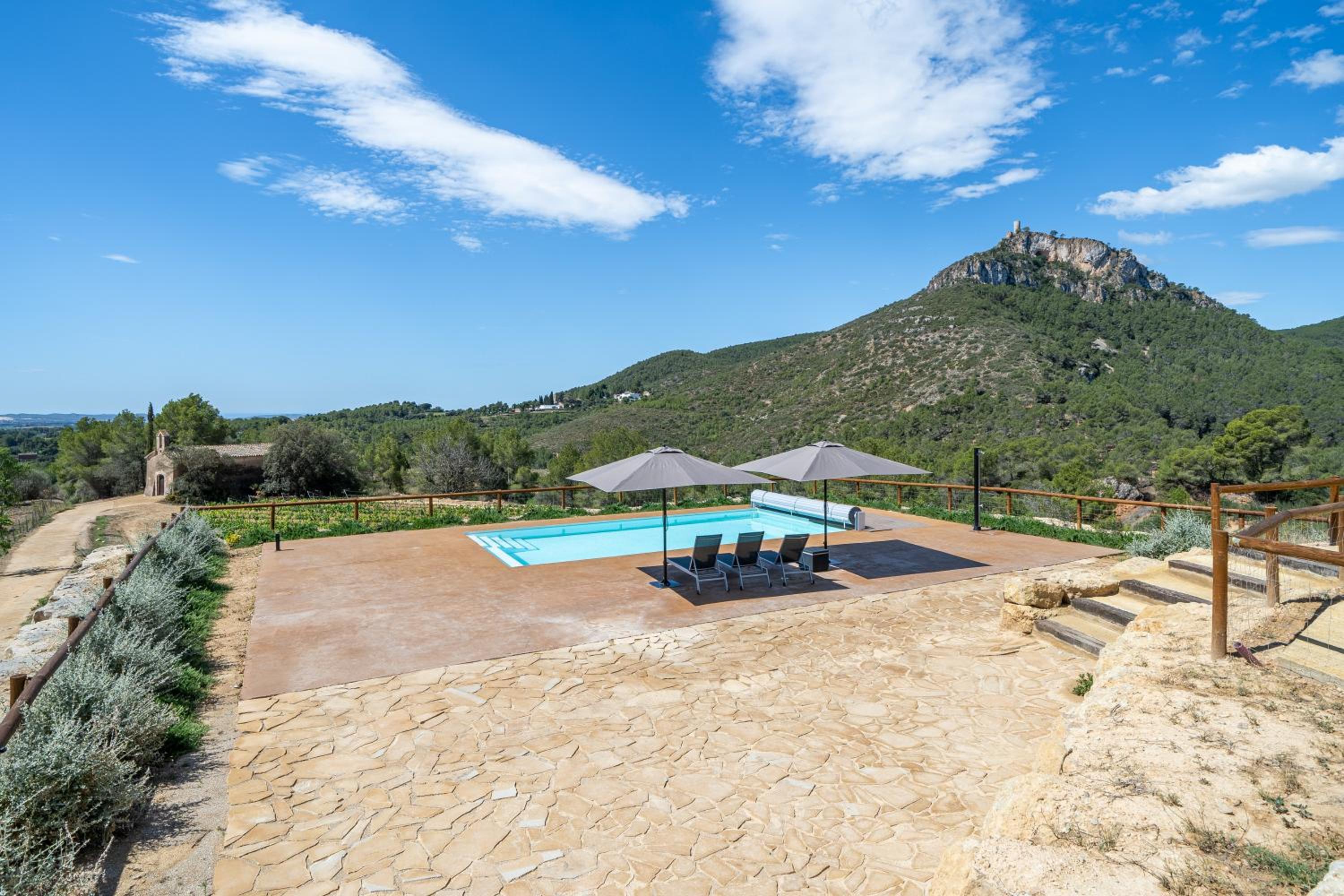 Cal Noia Villa 3 view 4
