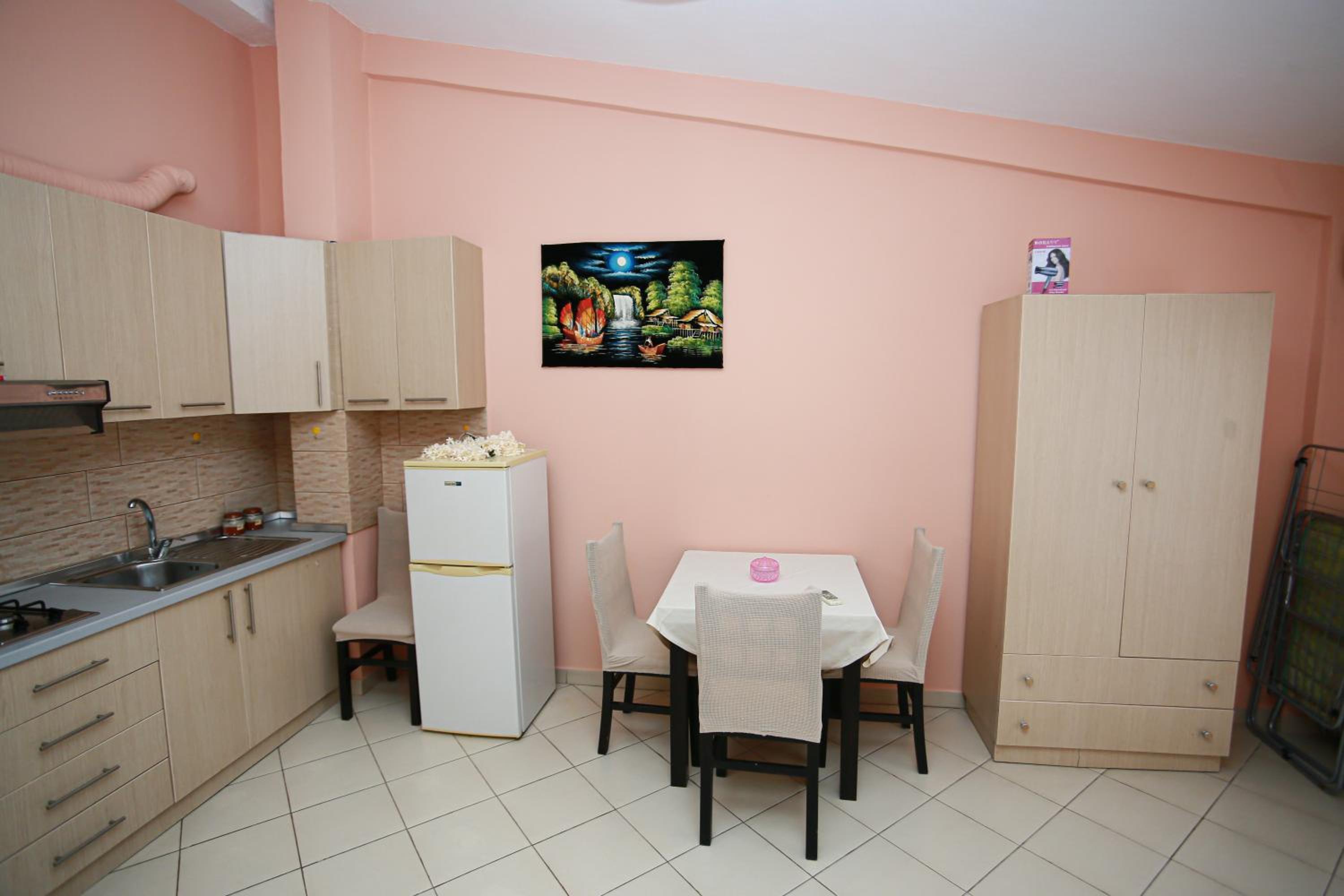 Helia's Apartments Shkembi Kavajes