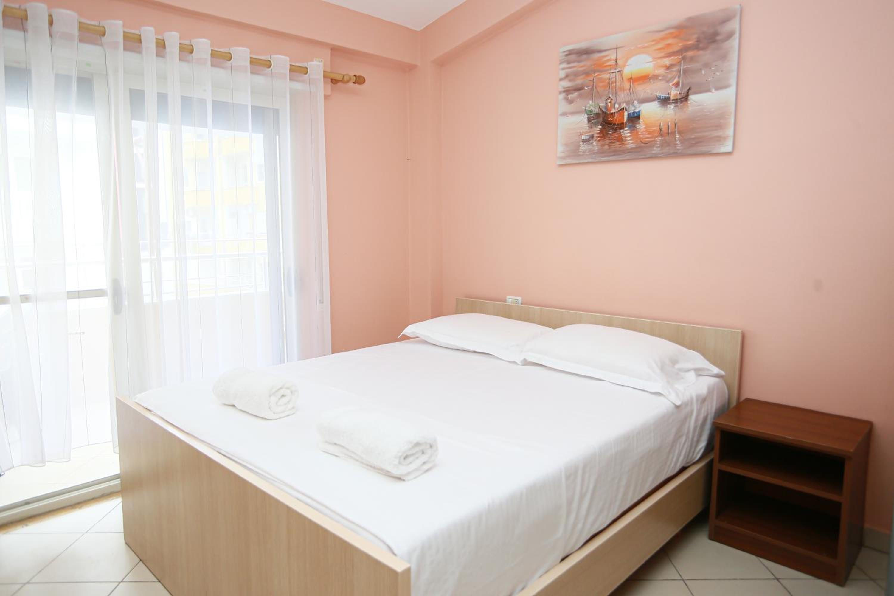 Helia's Apartments Shkembi Kavajes