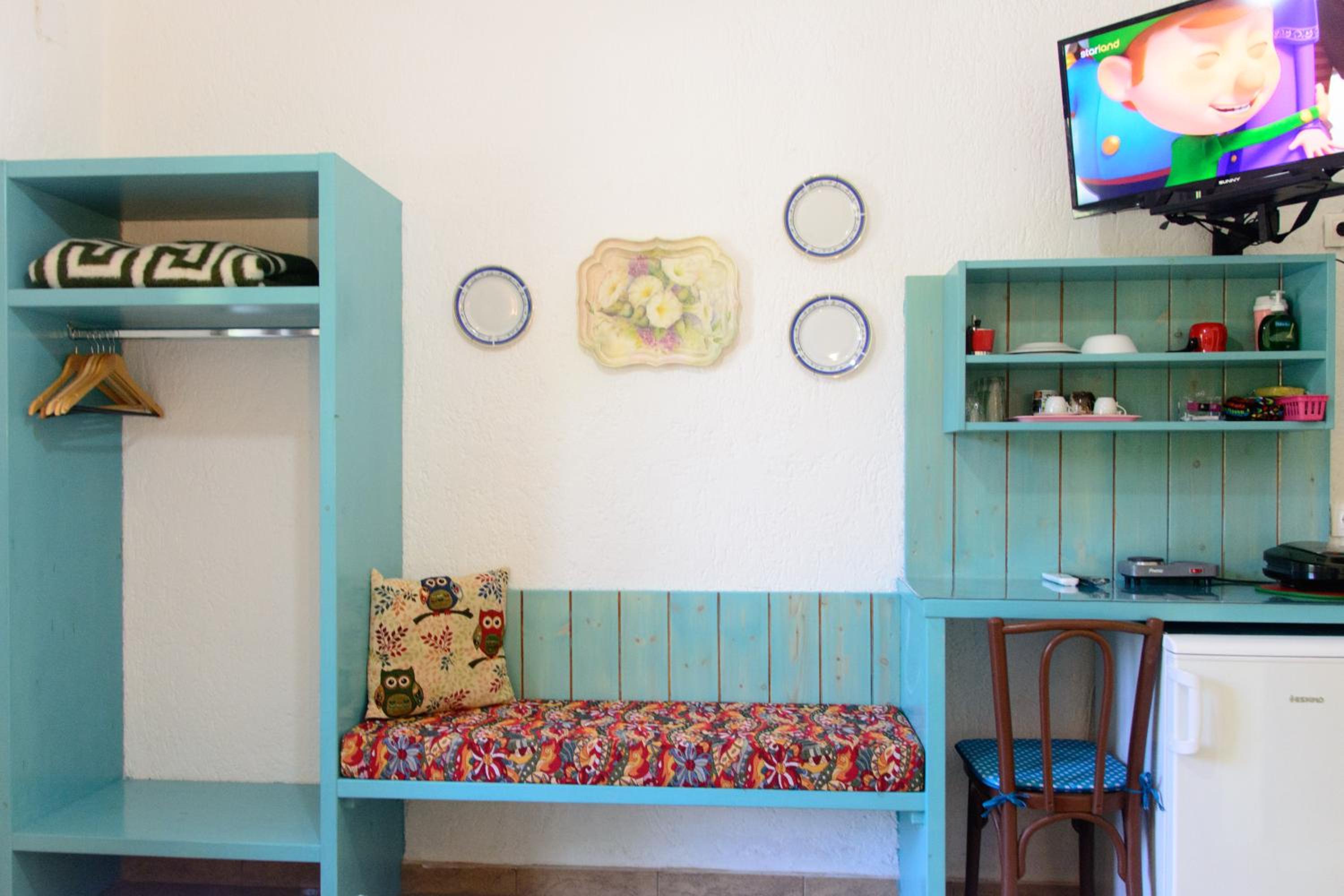 Spiros Rooms