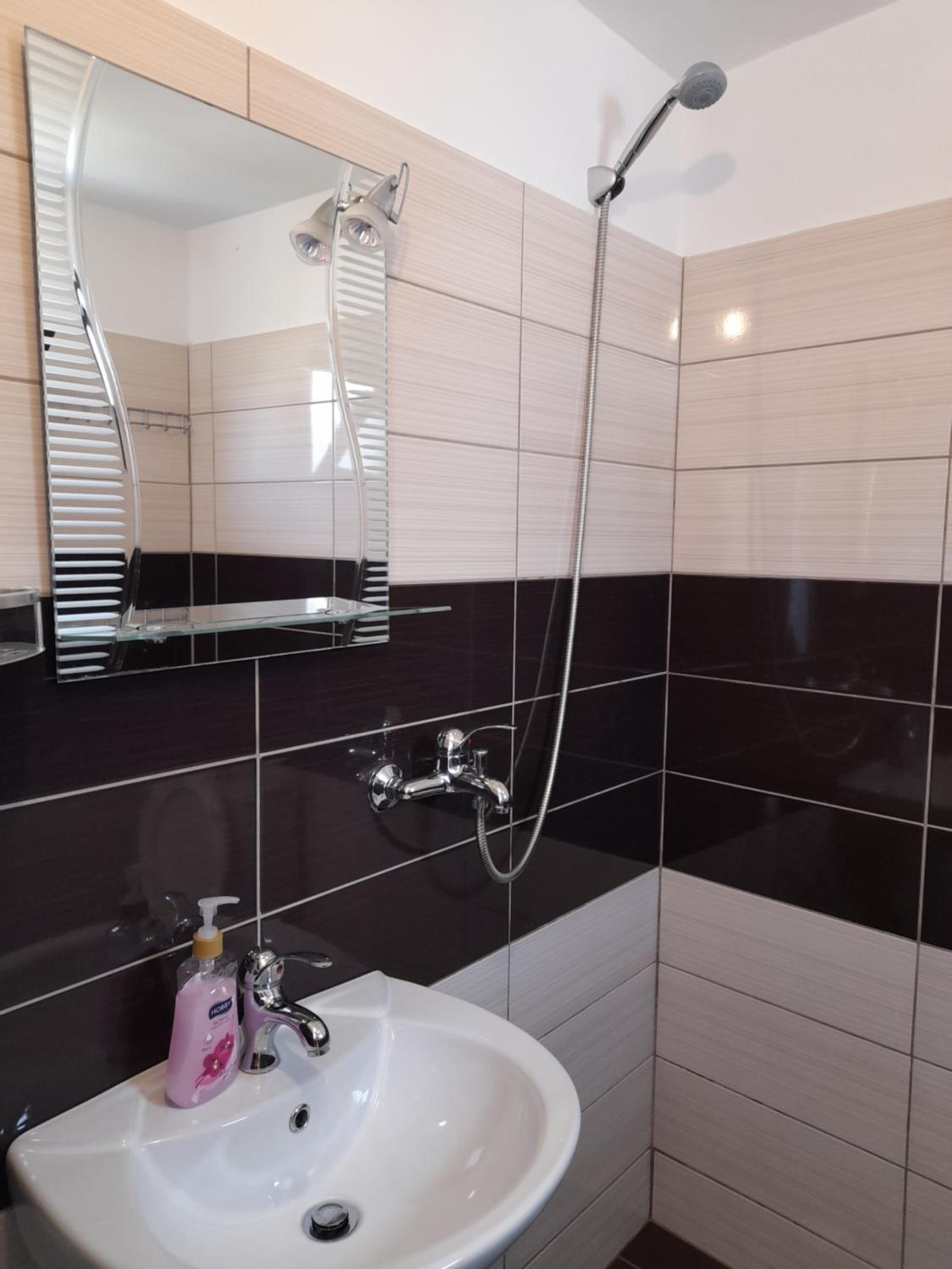 Vila F&M ksamil