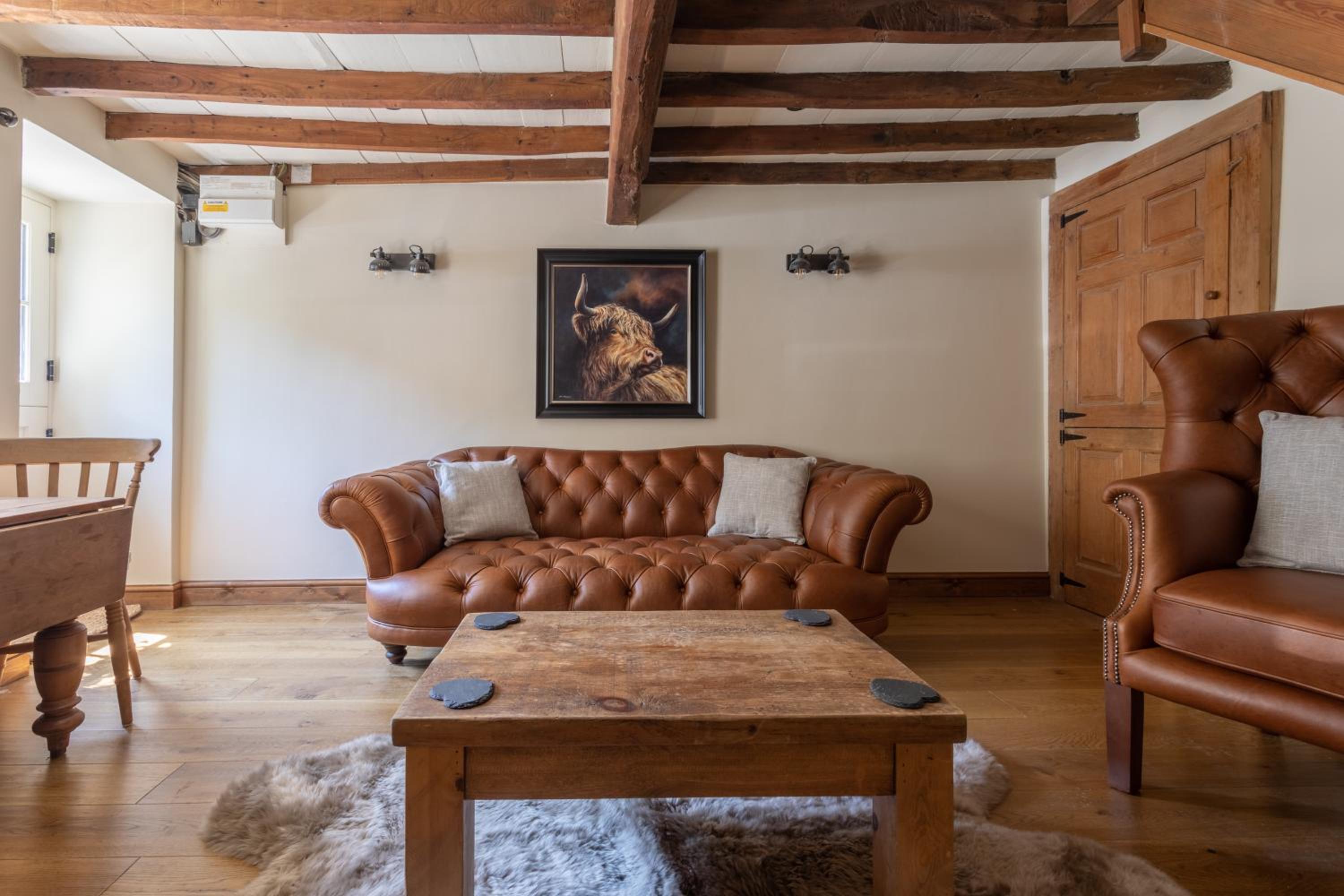 Chapel Cottage with Log Burner (Dog Friendly)
