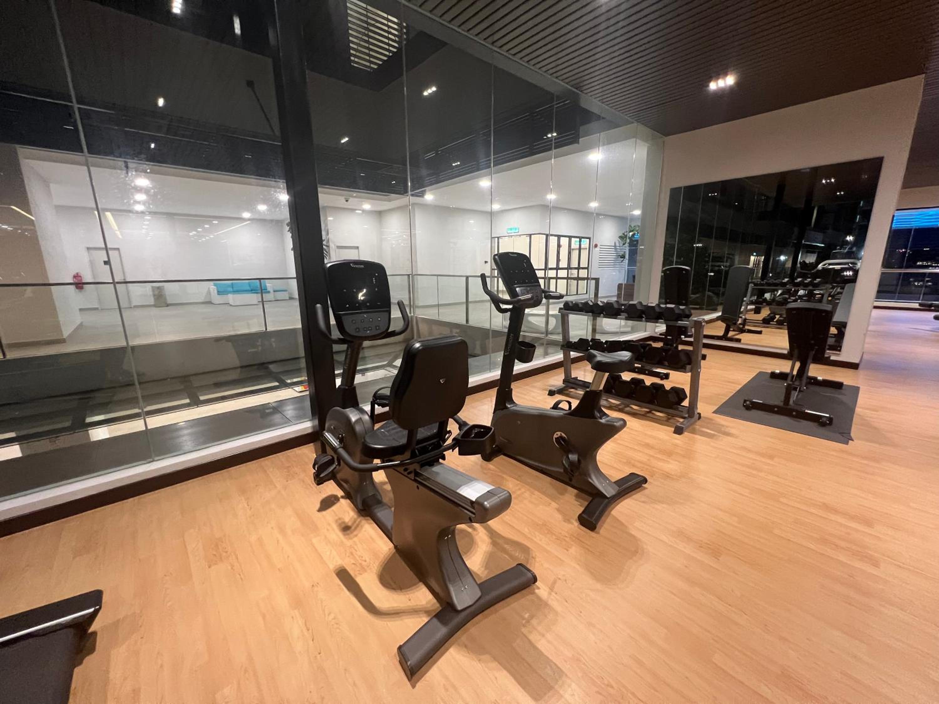 Premium Residence For Family at Aeon / Sunway Velocity / MRT / LRT