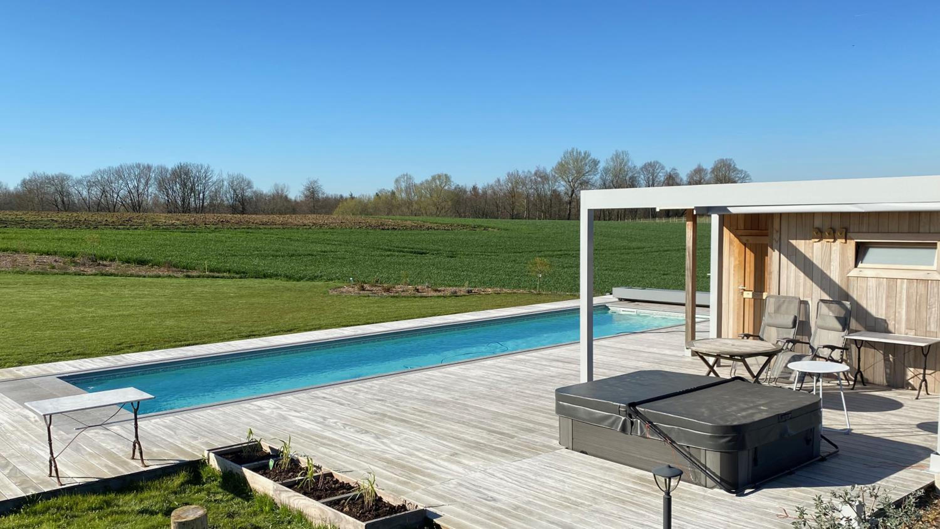 B&B Les Autres Sens