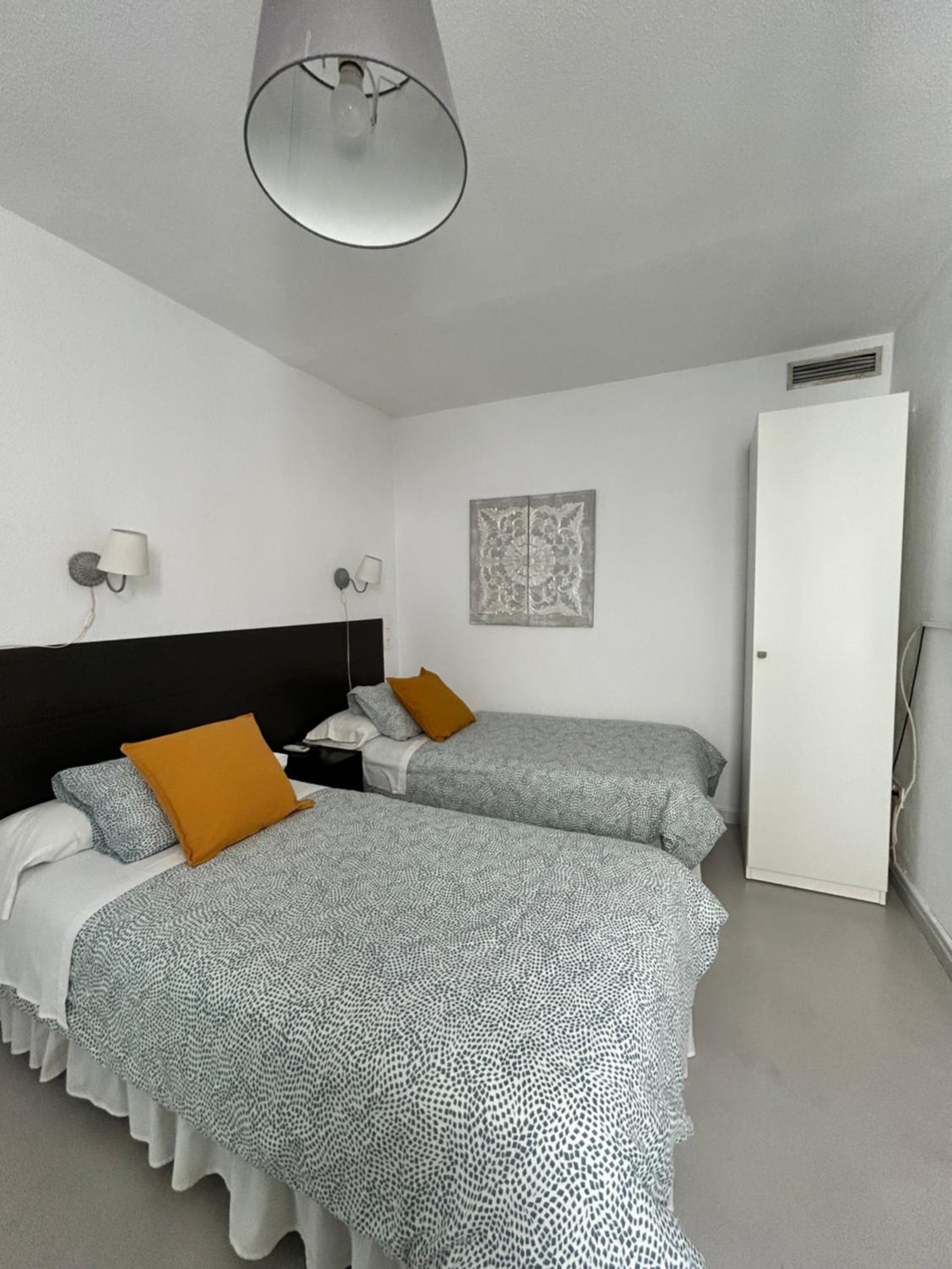 Marbella Vacations - Hostal Berlin - Property Image 35