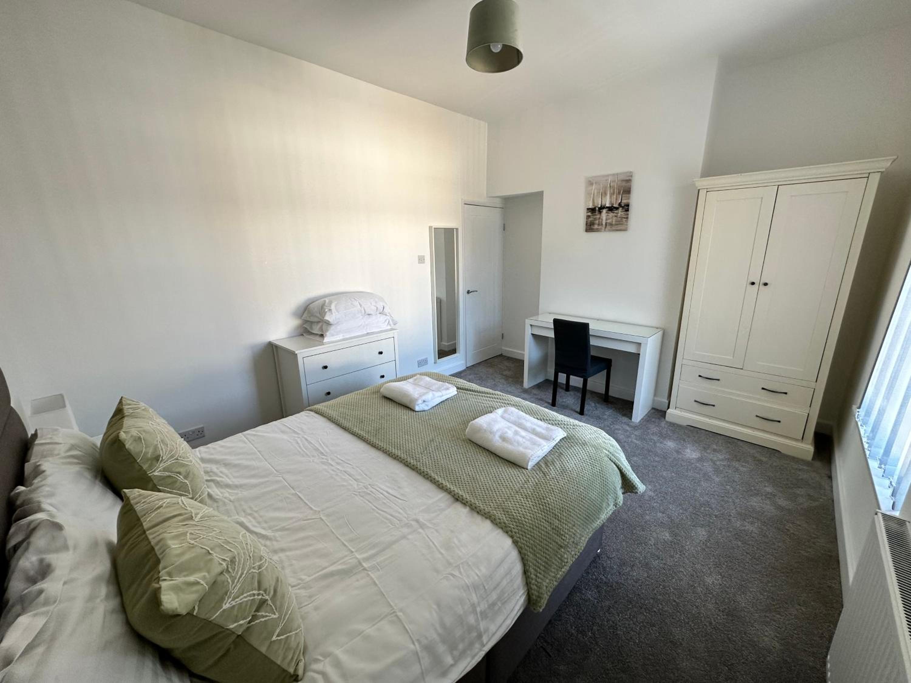 4 bed house off Norton village