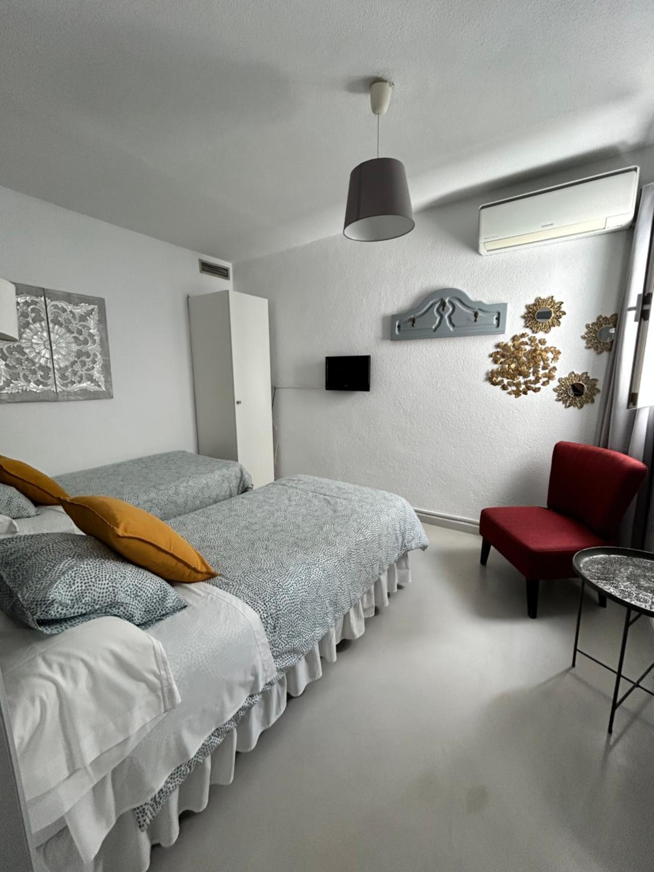 Marbella Vacations - Hostal Berlin - Property Image 34