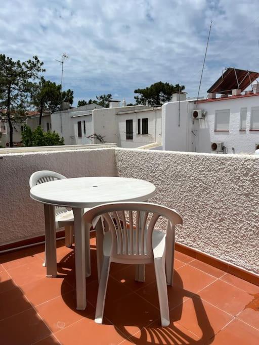 Villa com 5 Quartos a 5 min praia e do Centro