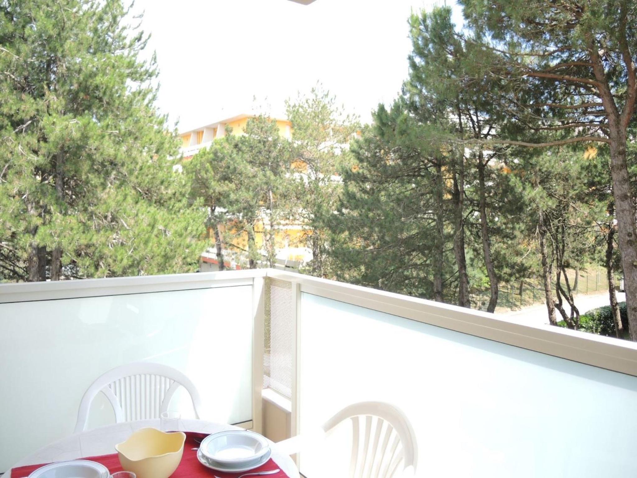 Flat 100mt from the beach with sunny balcony photo 2