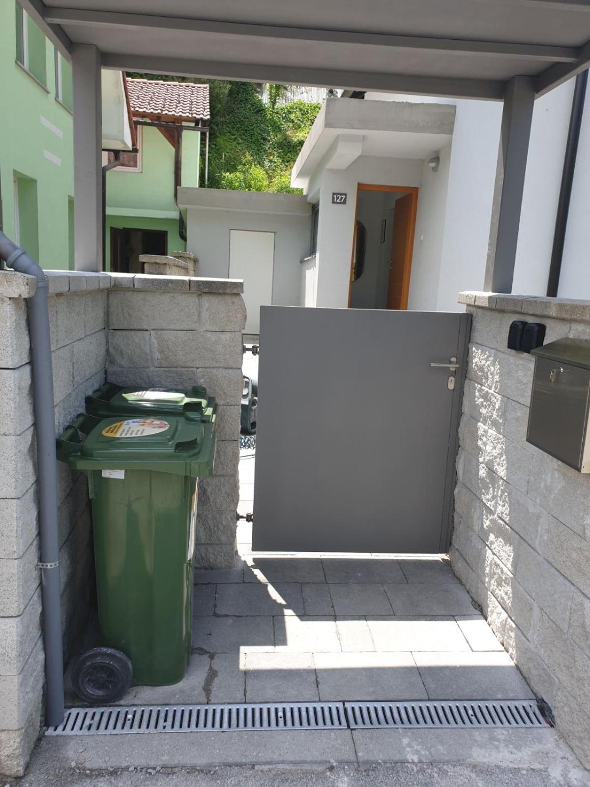 Apartma Sava-Stol view 4