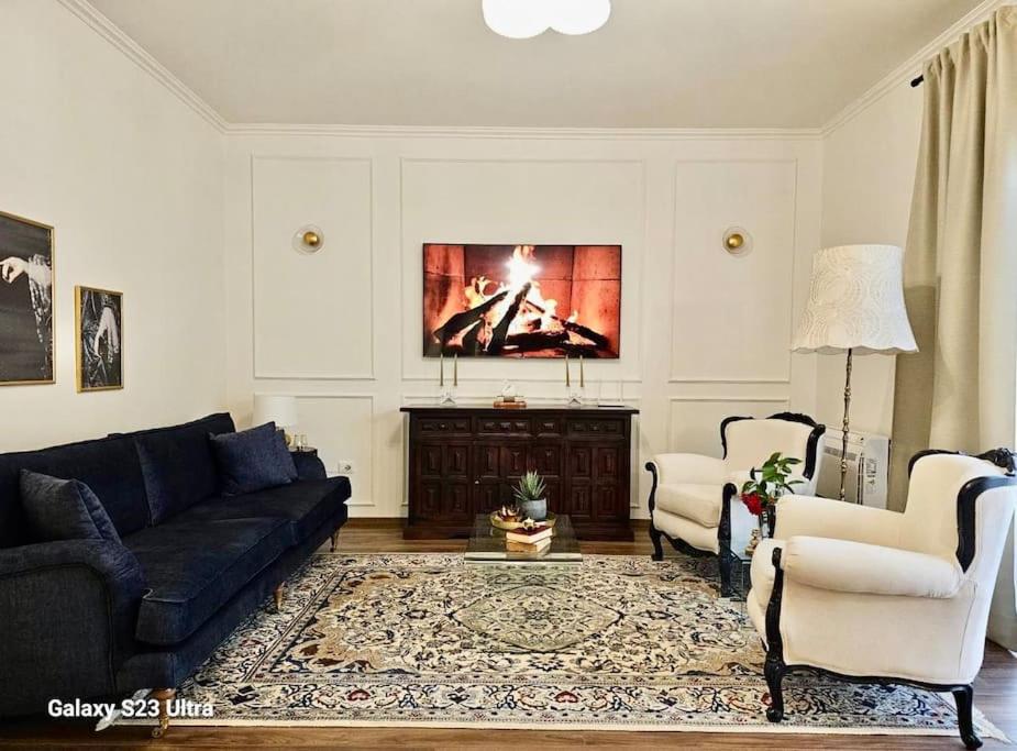 NOVI's Luxury Apartment 2