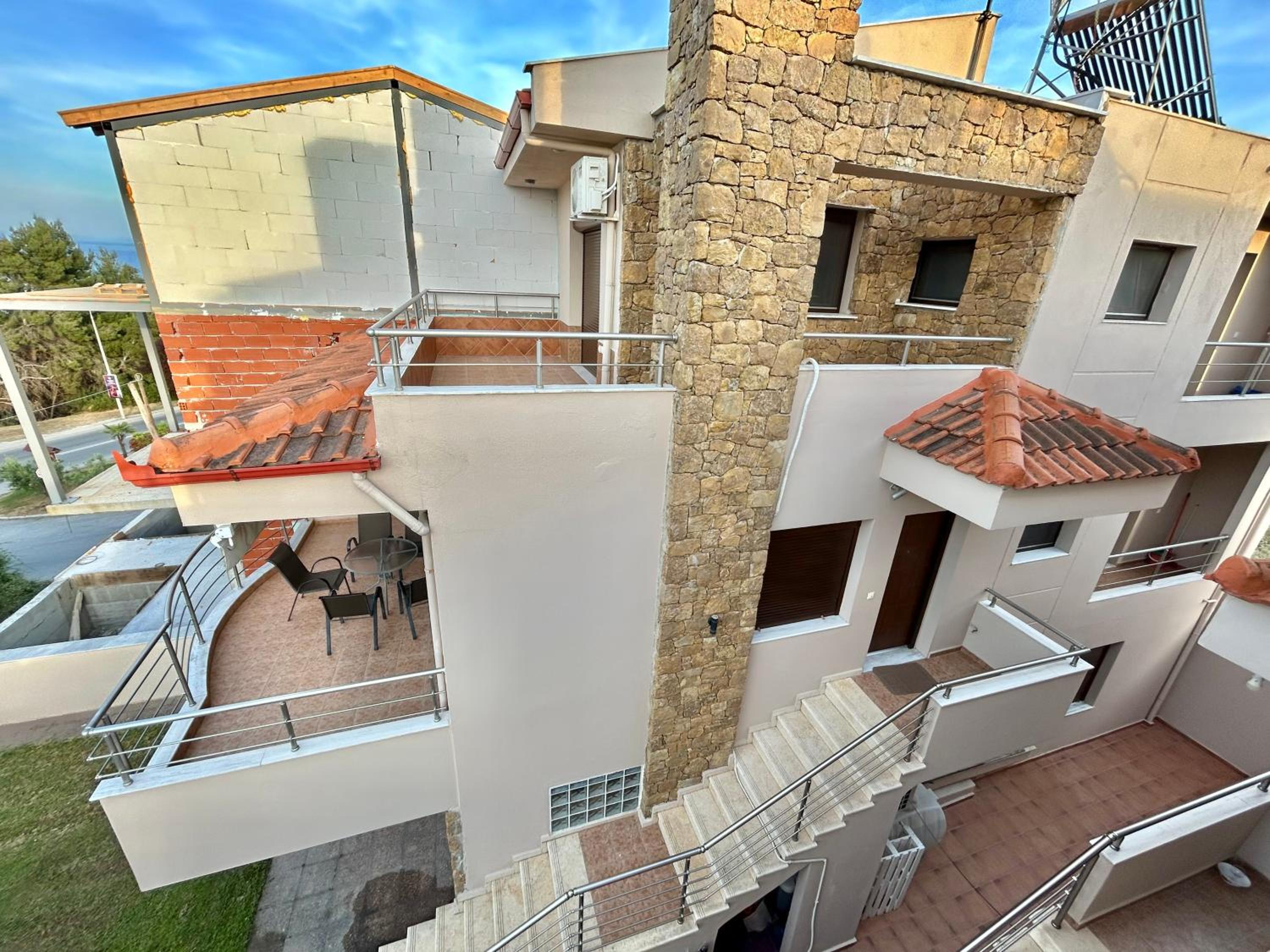 Alba Mare Kallithea