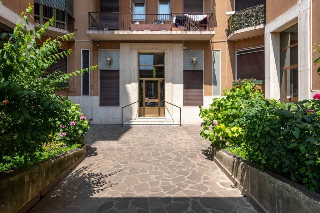 BnButler - Strigelli, 13 - Accogliente Bilocale con Balcone en Milan