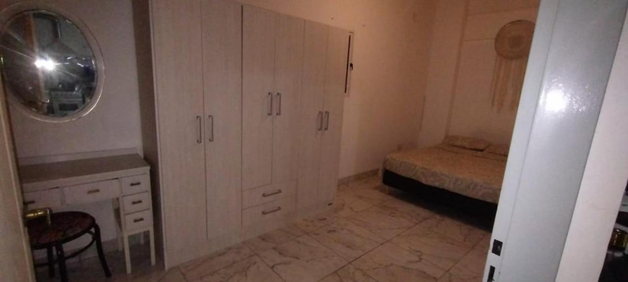 Alquilo depto 1 dorm en Zárate