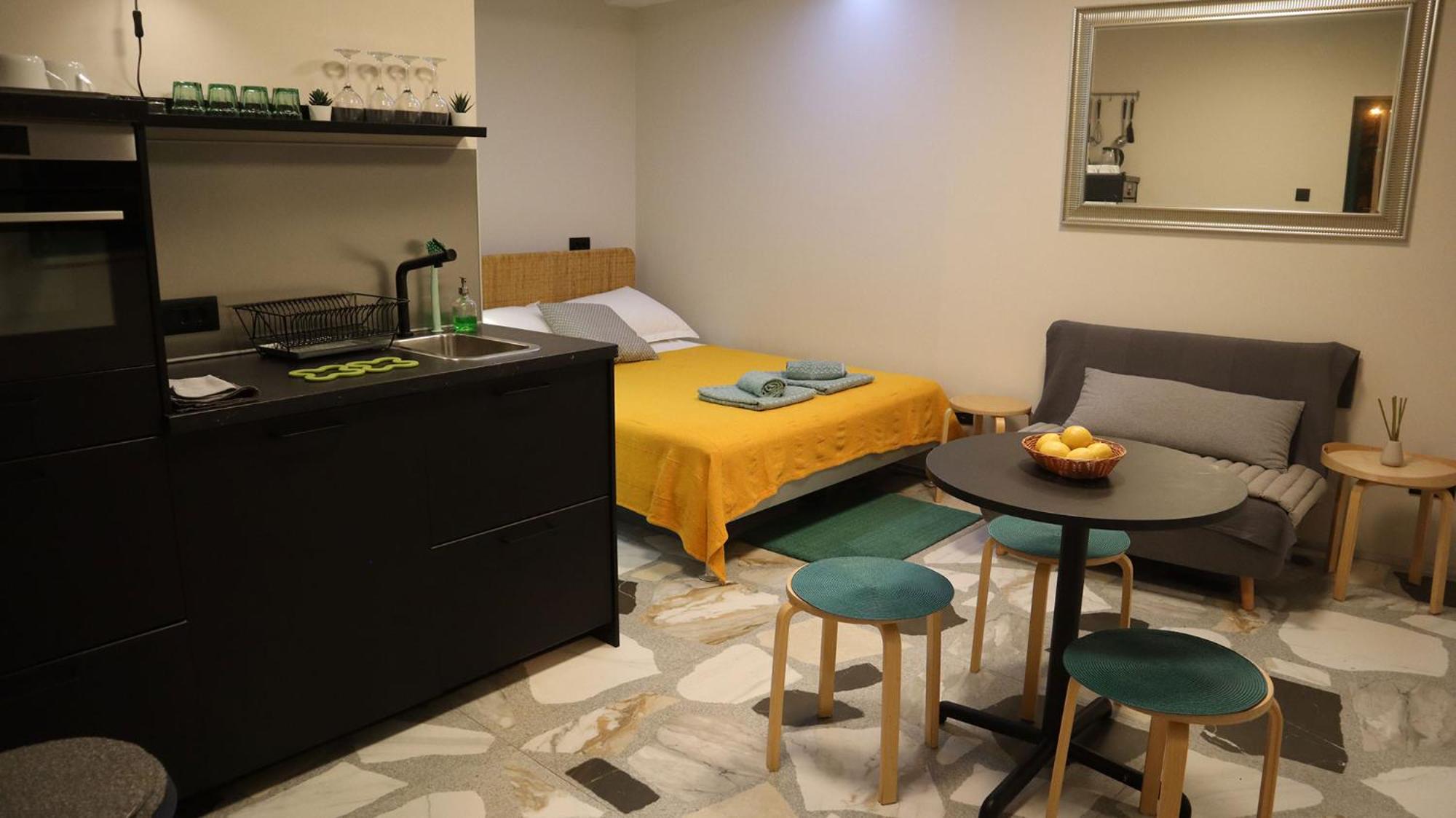 hotel room