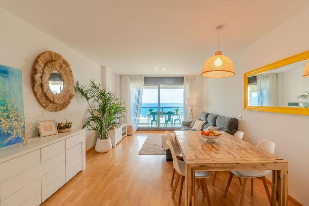 Hotel Amazing sea view 5 min from beach - Image 1