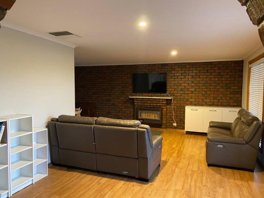 Comfortable Home in Camden Park