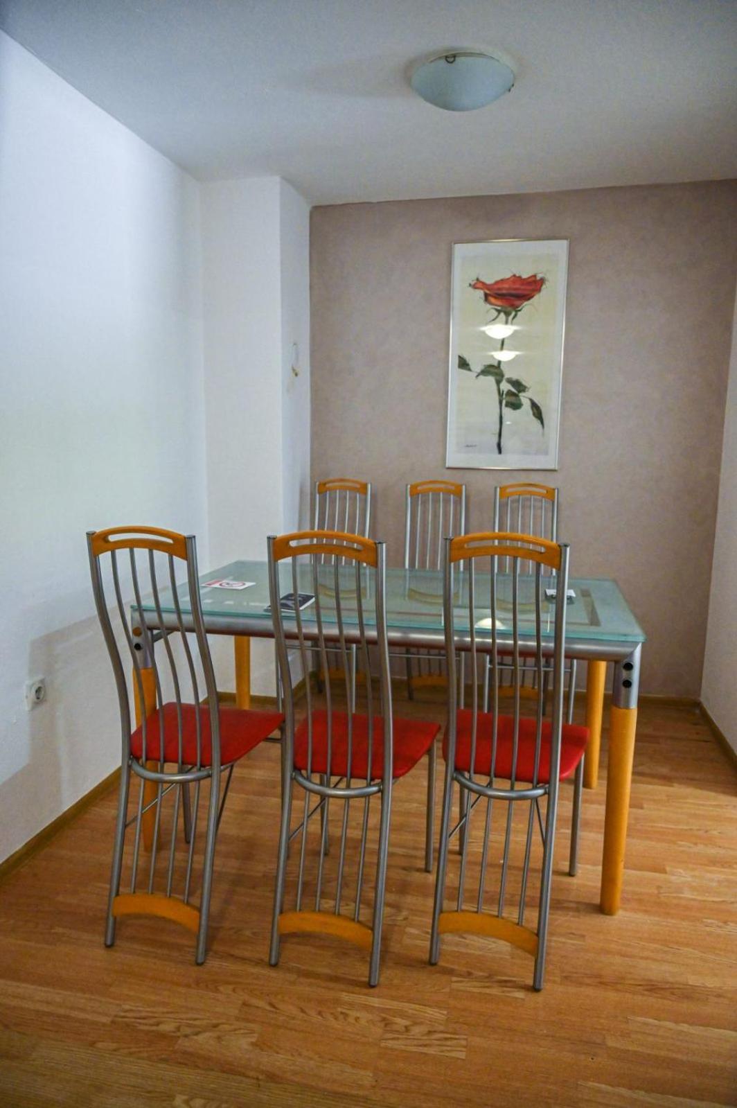 Apartmani Leburic