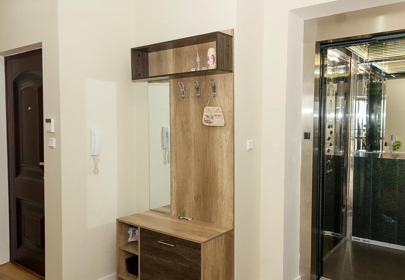 Seaview Haven - Elegant 2BD Flat in Balchik by Flat Mаnager