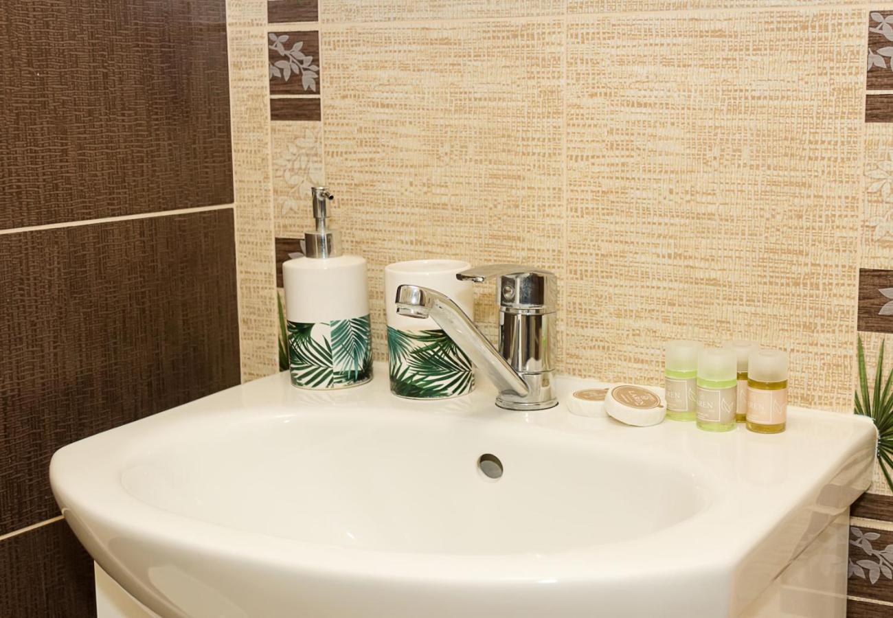 Seaview Haven - Elegant 2BD Flat in Balchik by Flat Mаnager