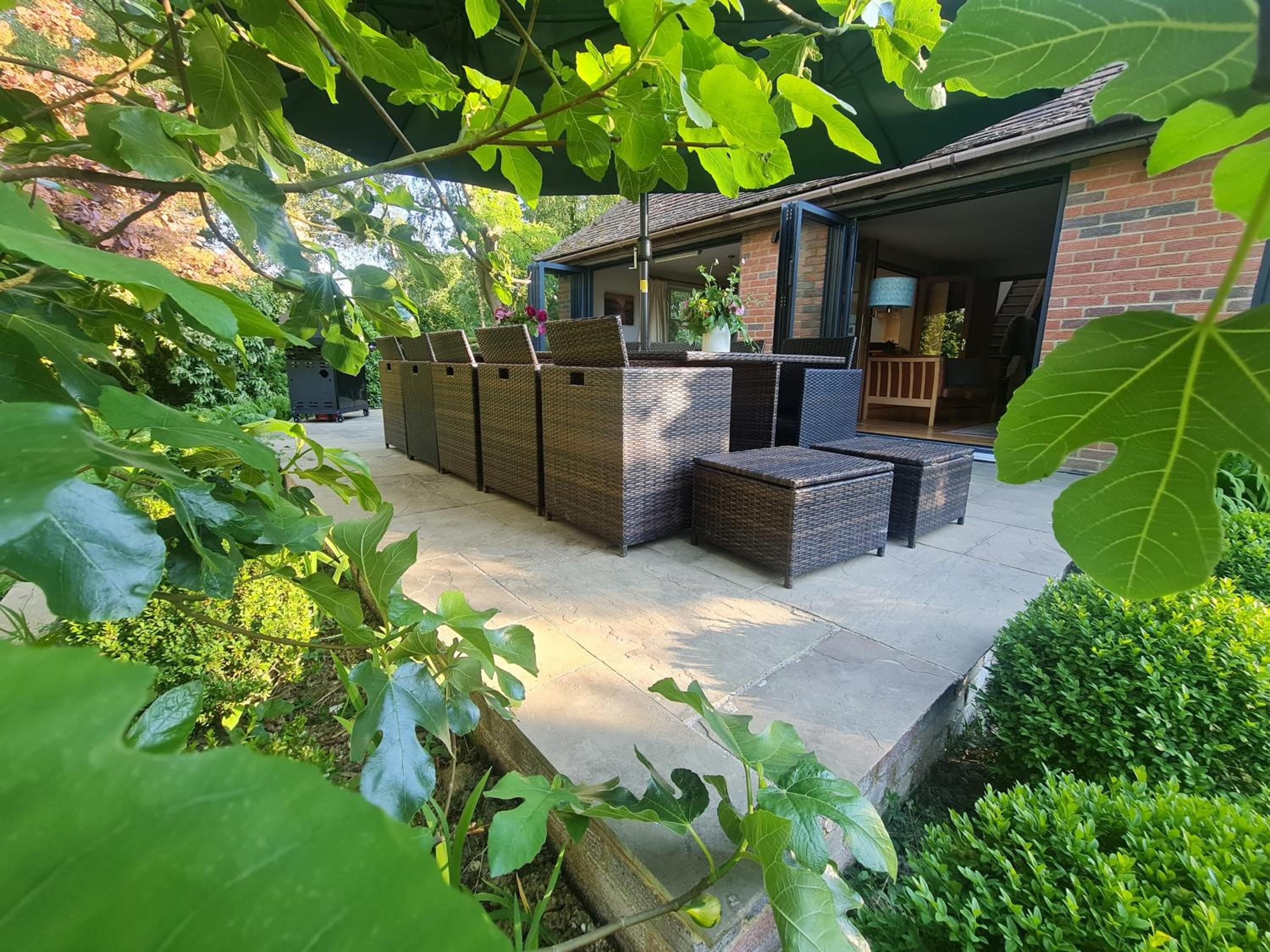 Modernised seven bedroom country house and garden with hot tub view 3