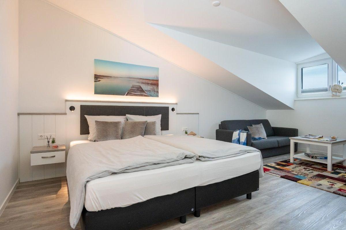 Haus-Meerblick-Villa-Wohnung-44-Seaside