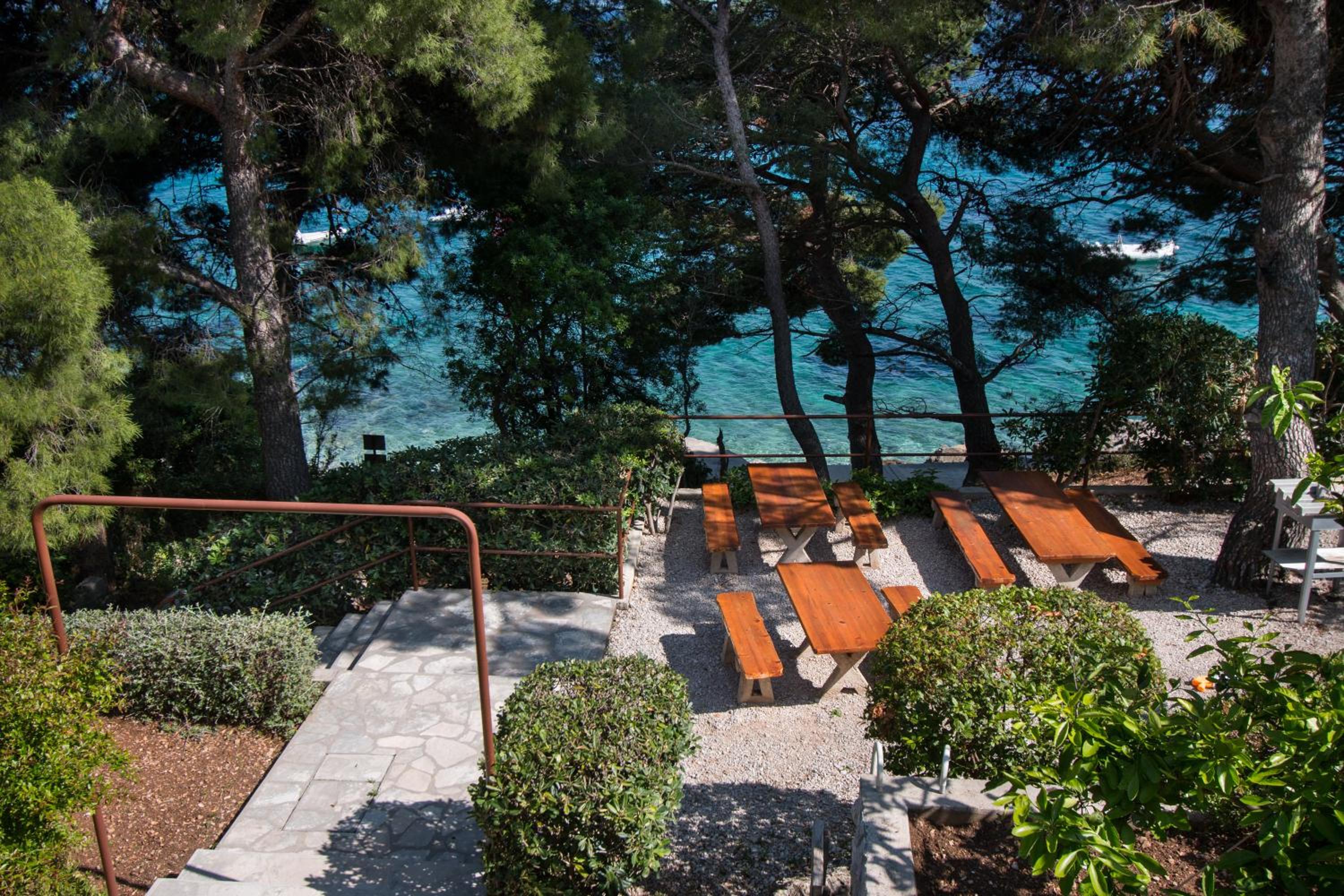 Boathouse Orebic