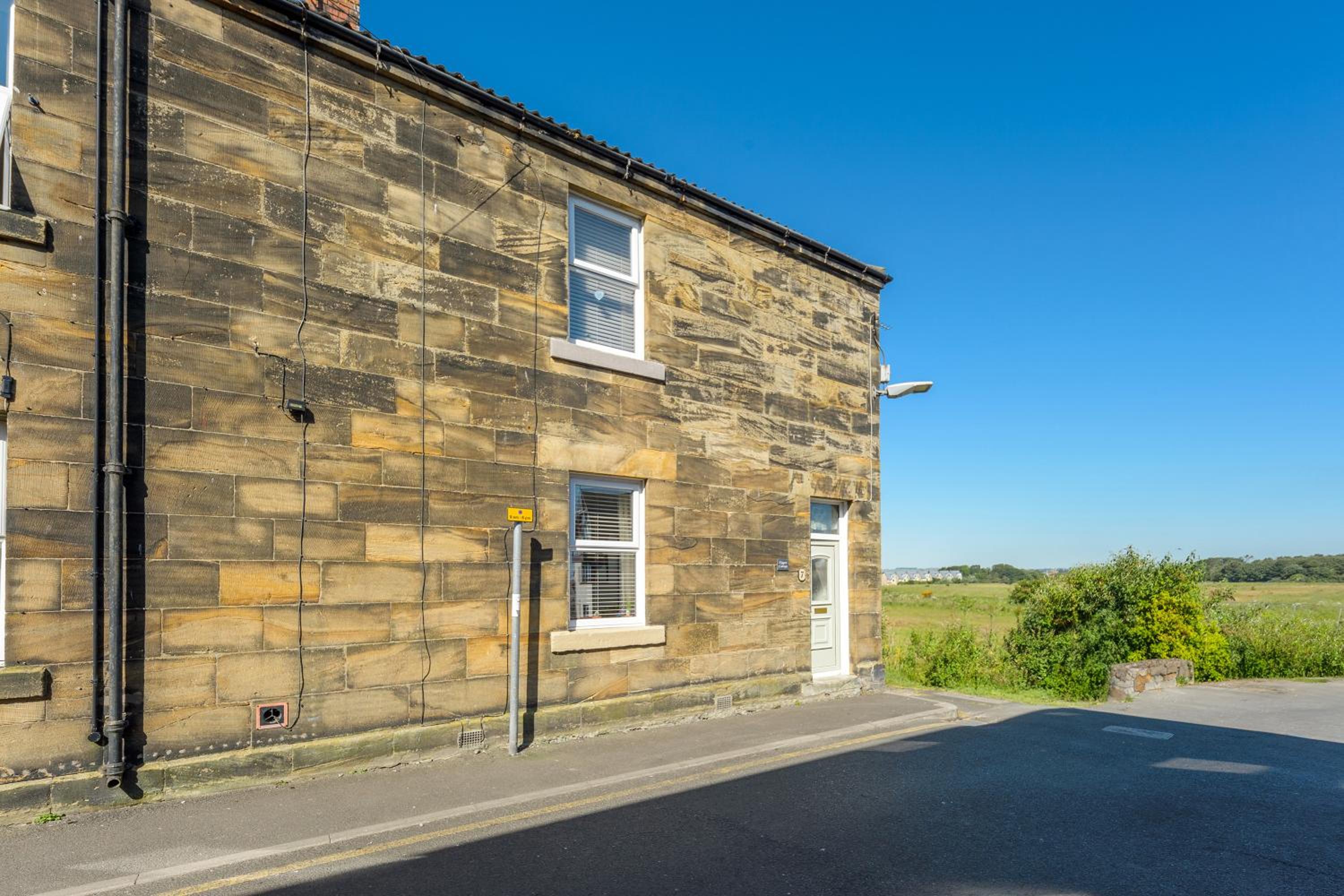 Lovely Kipper Cottage on the Northumberland Coast