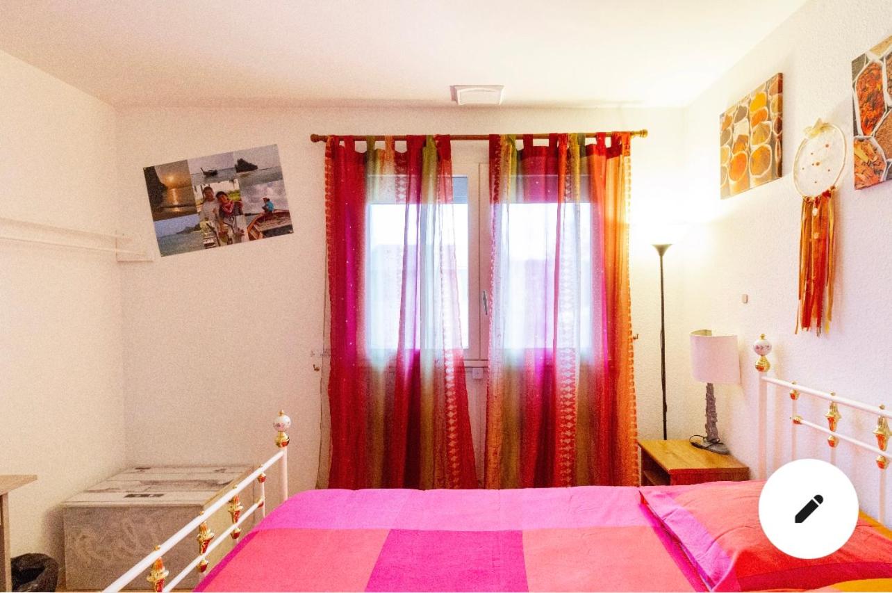 2 CHAMBRES B&B PRÈS DE L'AÉROPORT ET DU MEETT view 4
