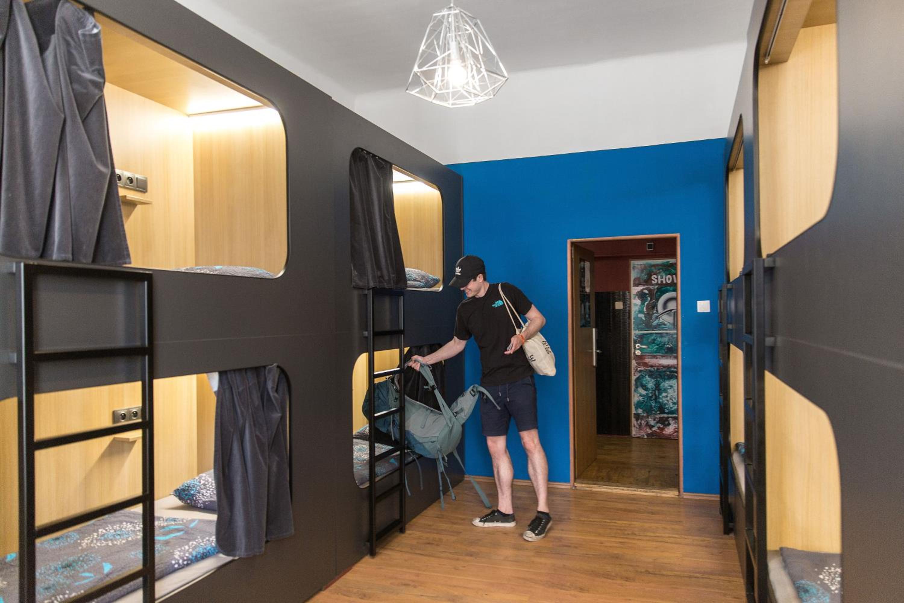 Hostel Elf