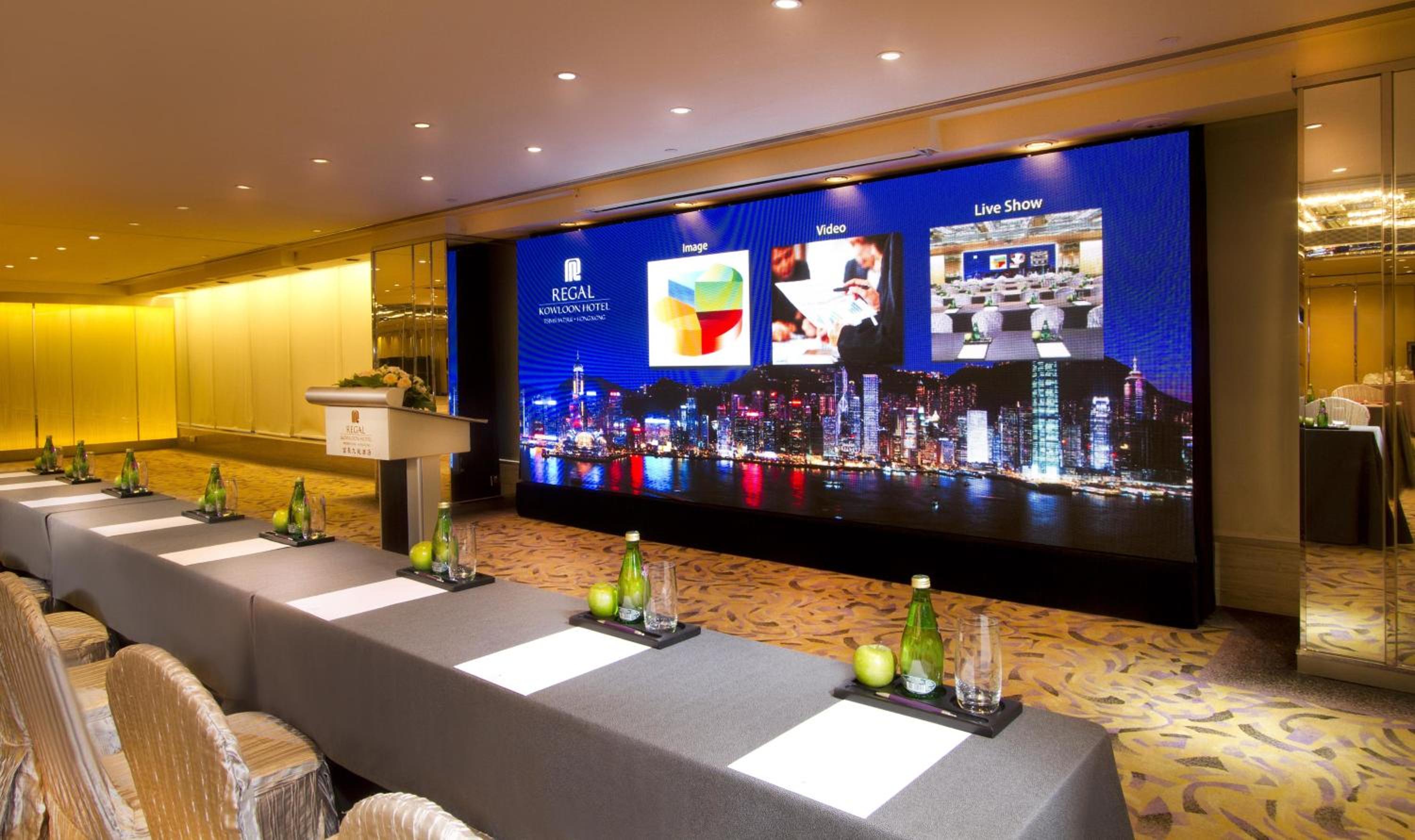 Regal Kowloon Hotel