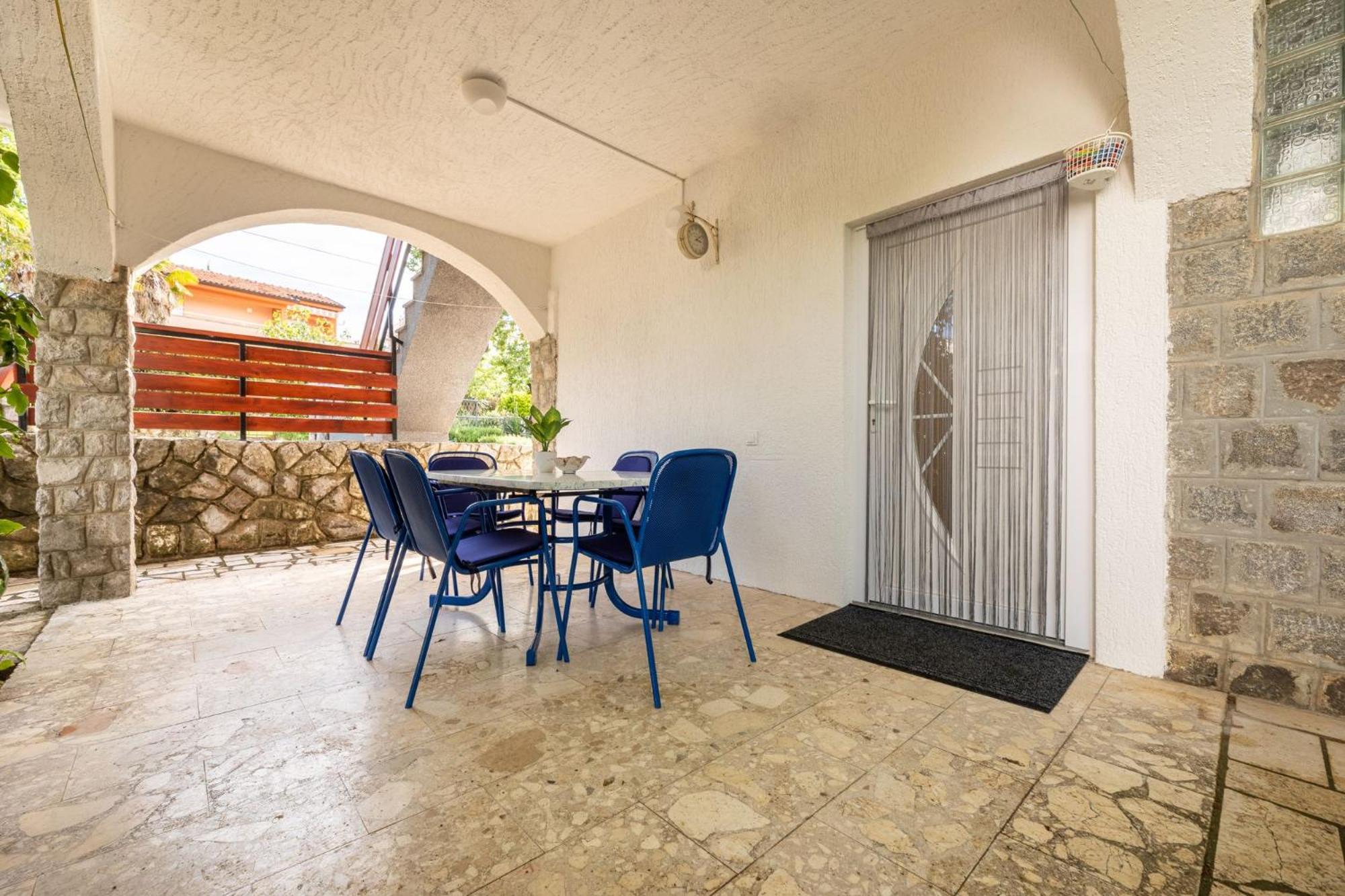 Apartments Danica by EL-PI TOURS