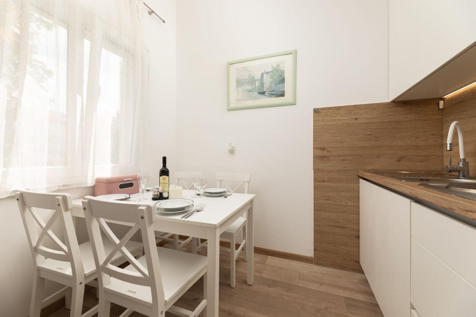 Apartments Danica by EL-PI TOURS