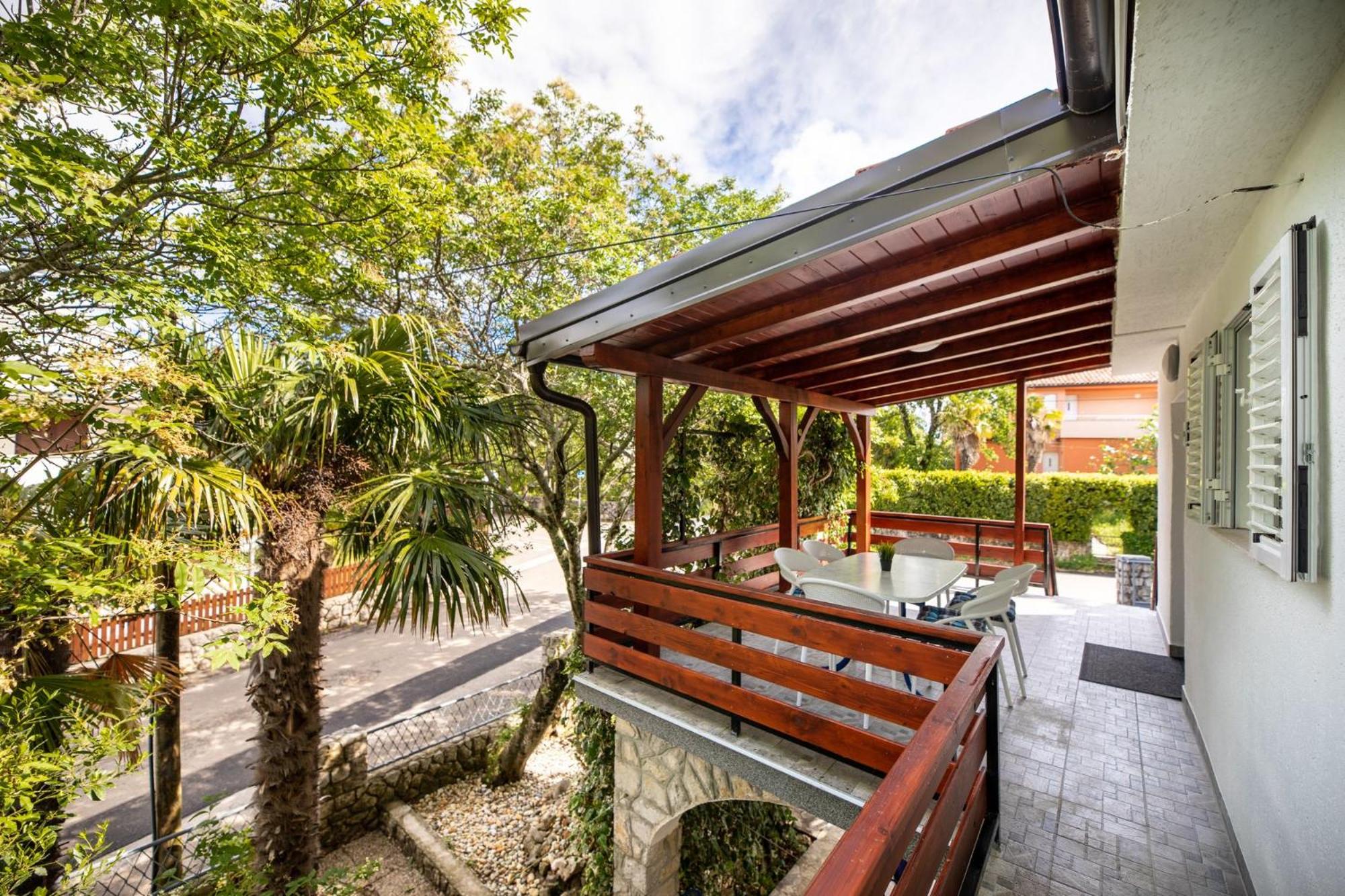 Apartments Danica by EL-PI TOURS