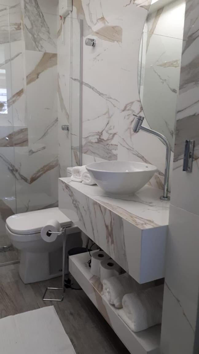 Flats Asa Norte CLN 110 by CentoEdez