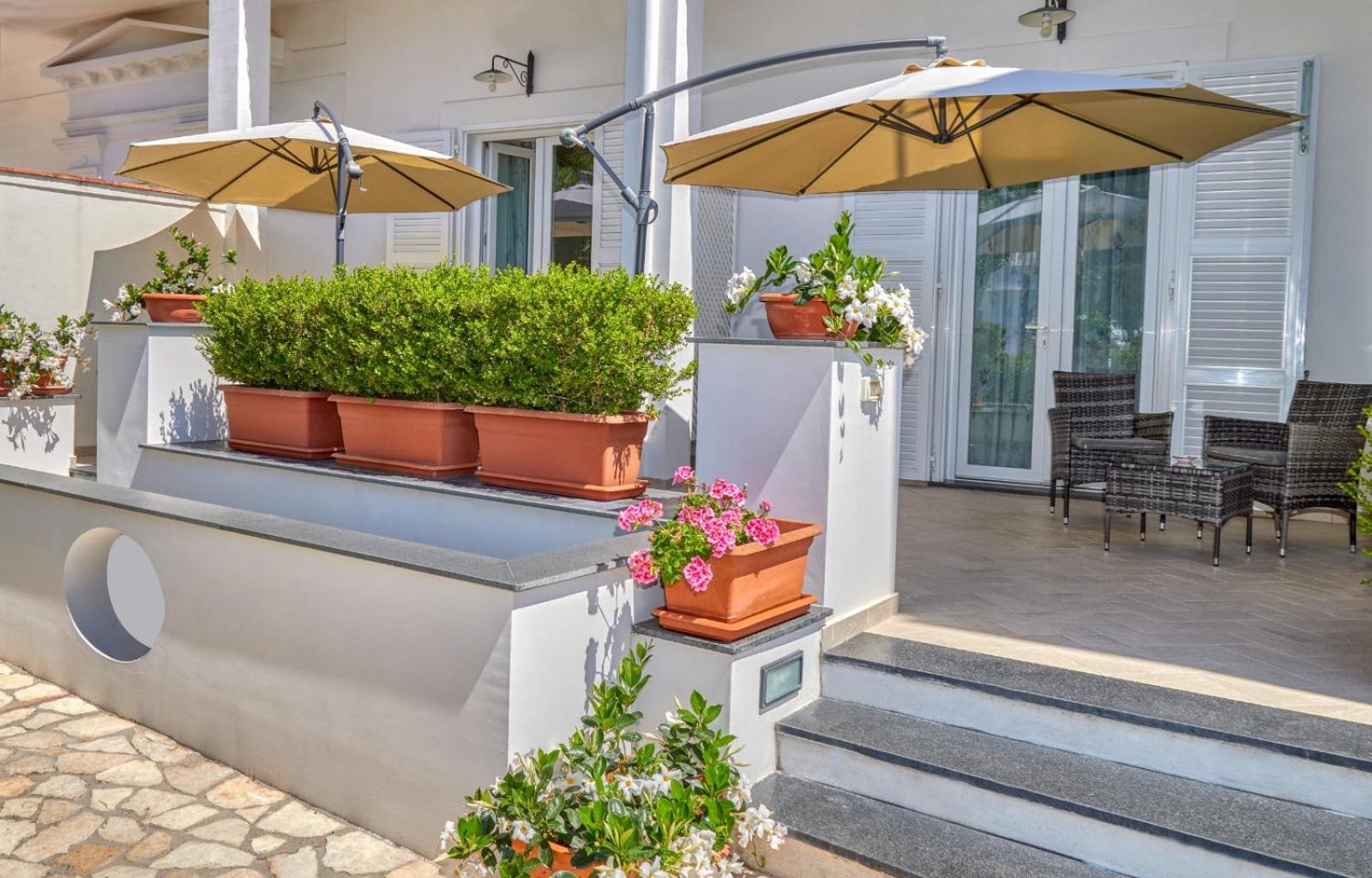 Villa Giardini Luxury Room
