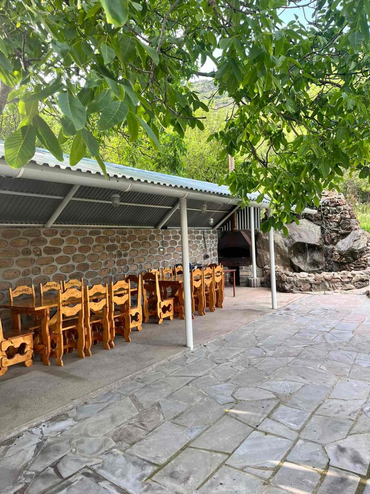 Hotel Halidzor