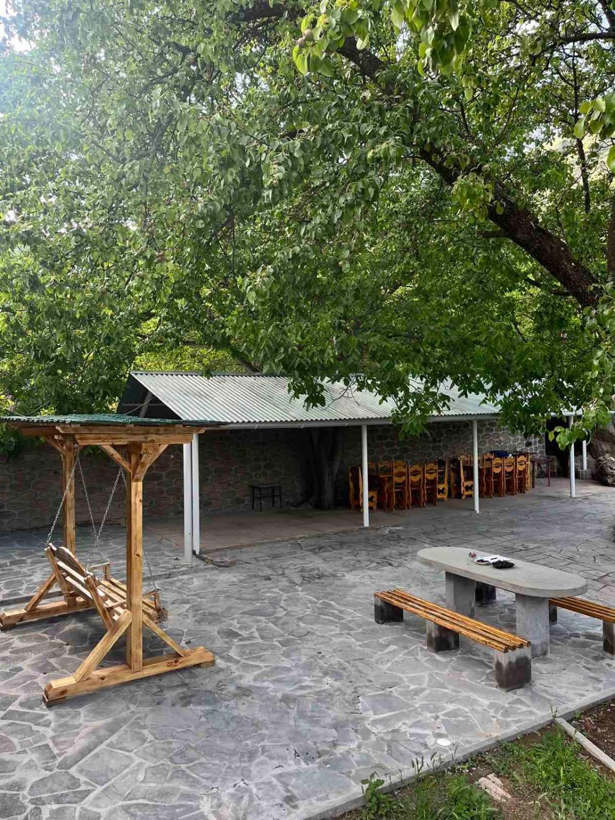 Hotel Halidzor